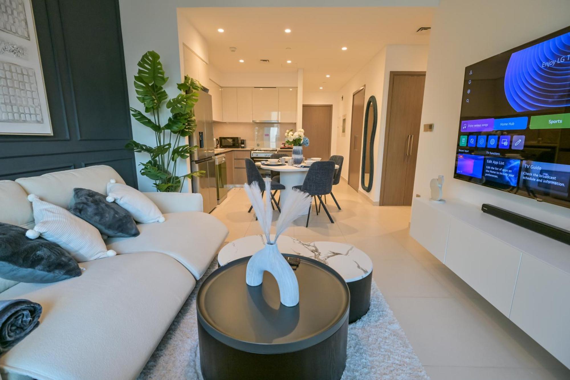 Full Burj Khalifa View - Panorama In - 3-min Walk To Mall Apartment Dubai