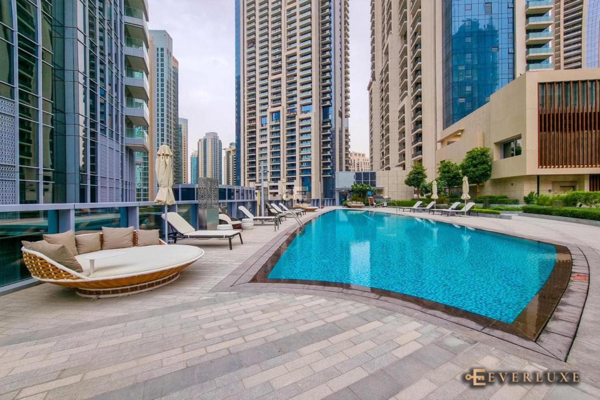 Apartment Downtown Elegance 2br Near Fountain