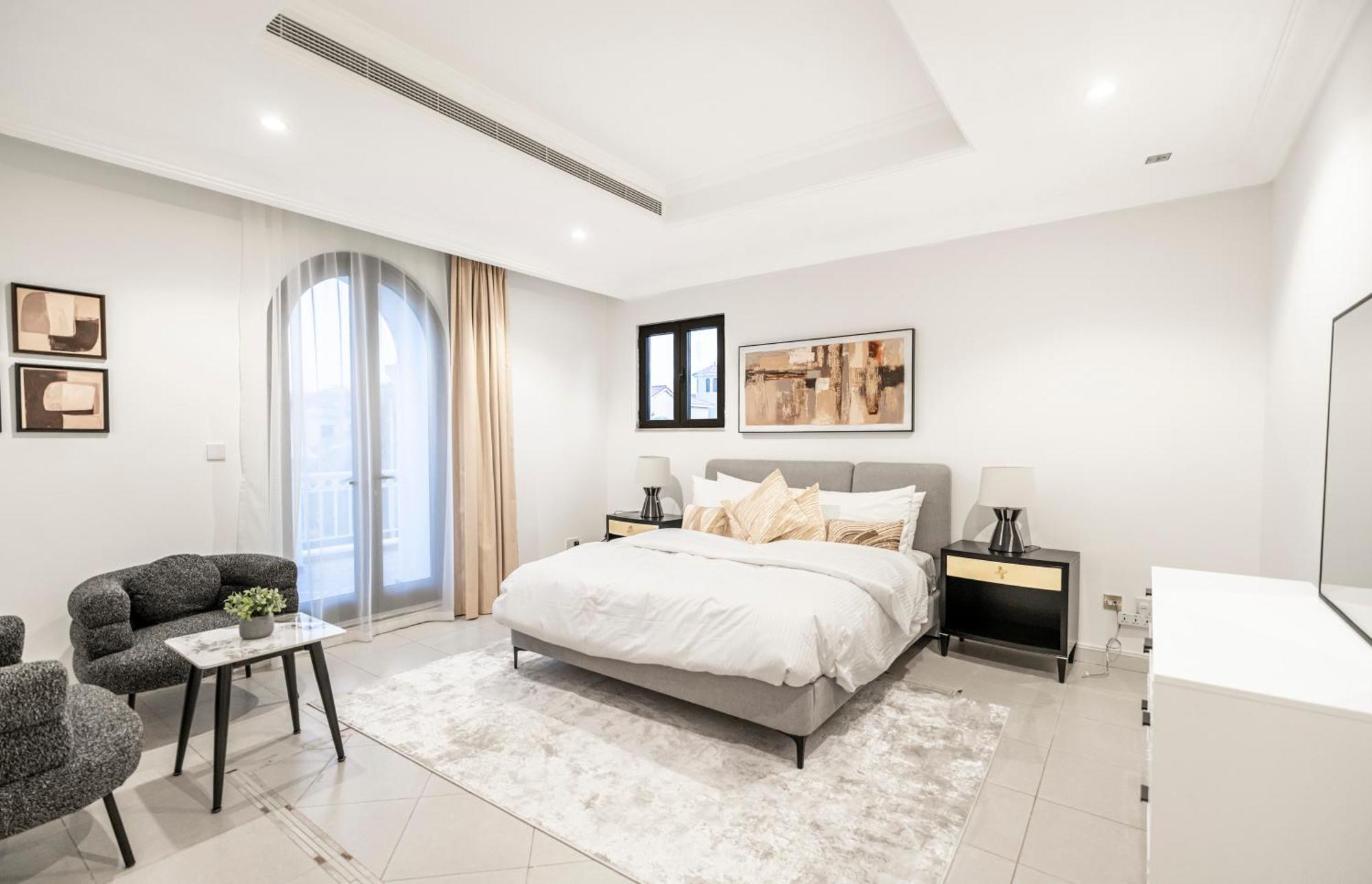 Villa Escape 24 Luxury 5br With Private Pool And Access In Palm Jumeirah Frond F *