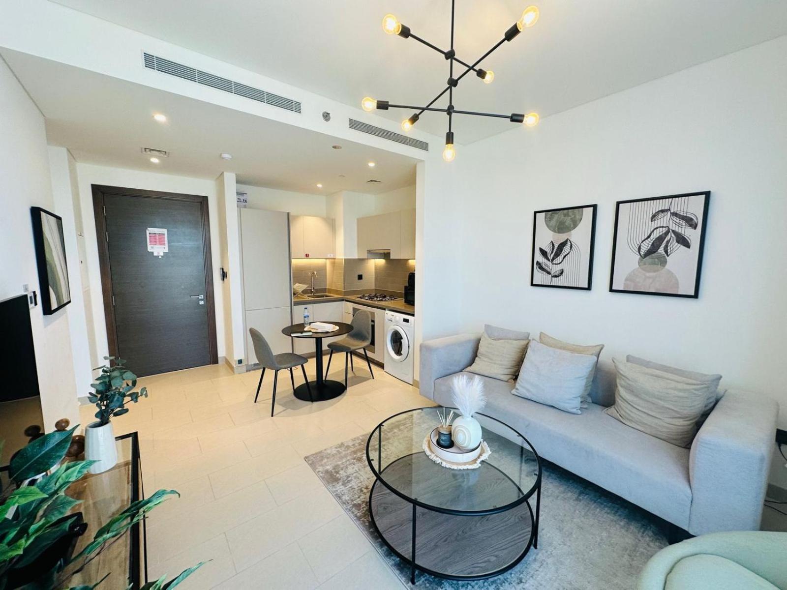 Creek Views 1 Bedroom Mins To Downtown In Sobha Creek Vistas Apartment *
