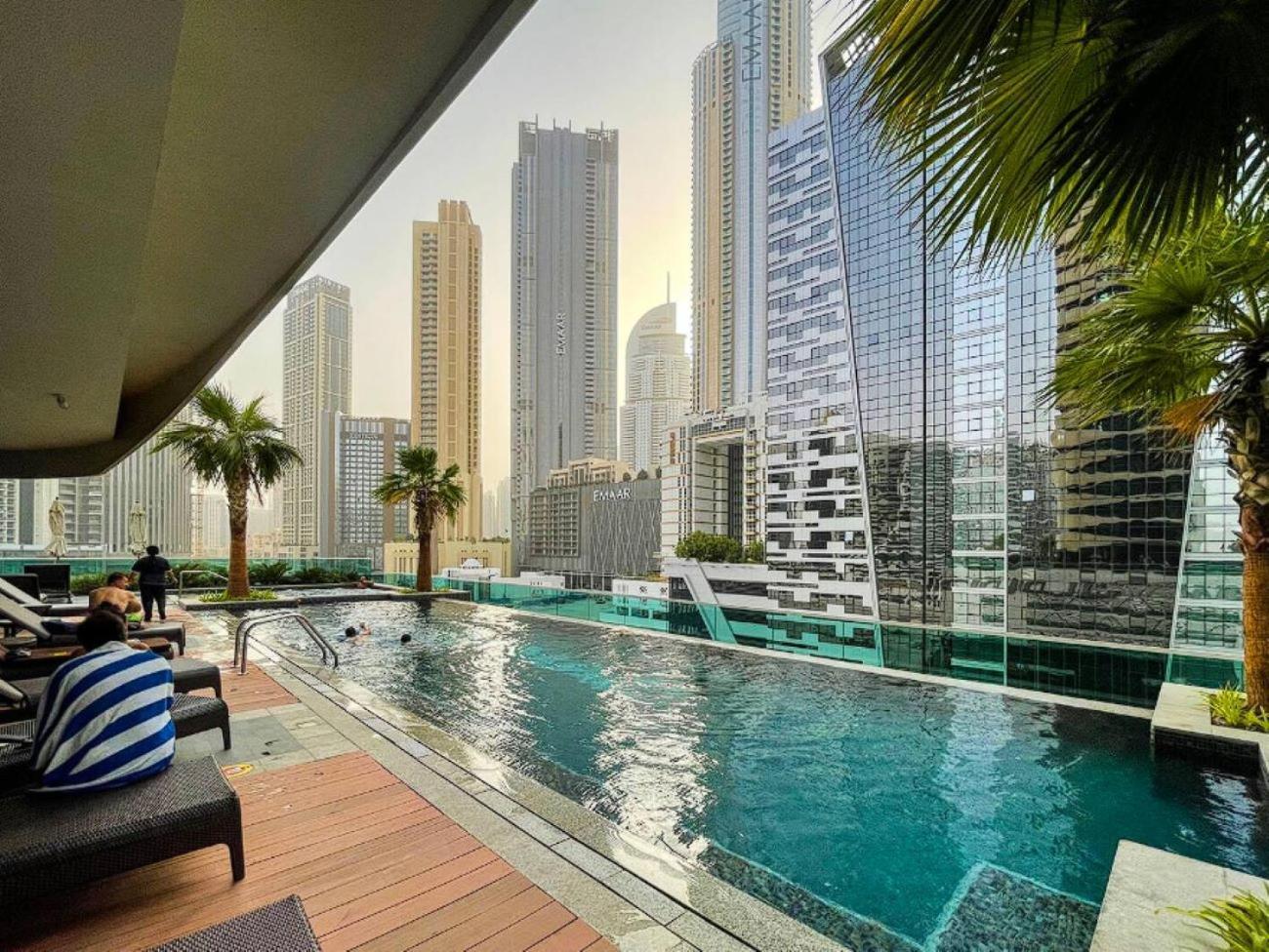 Downtown 1br - 5 Minutes To Mall - Panoramic Pool *