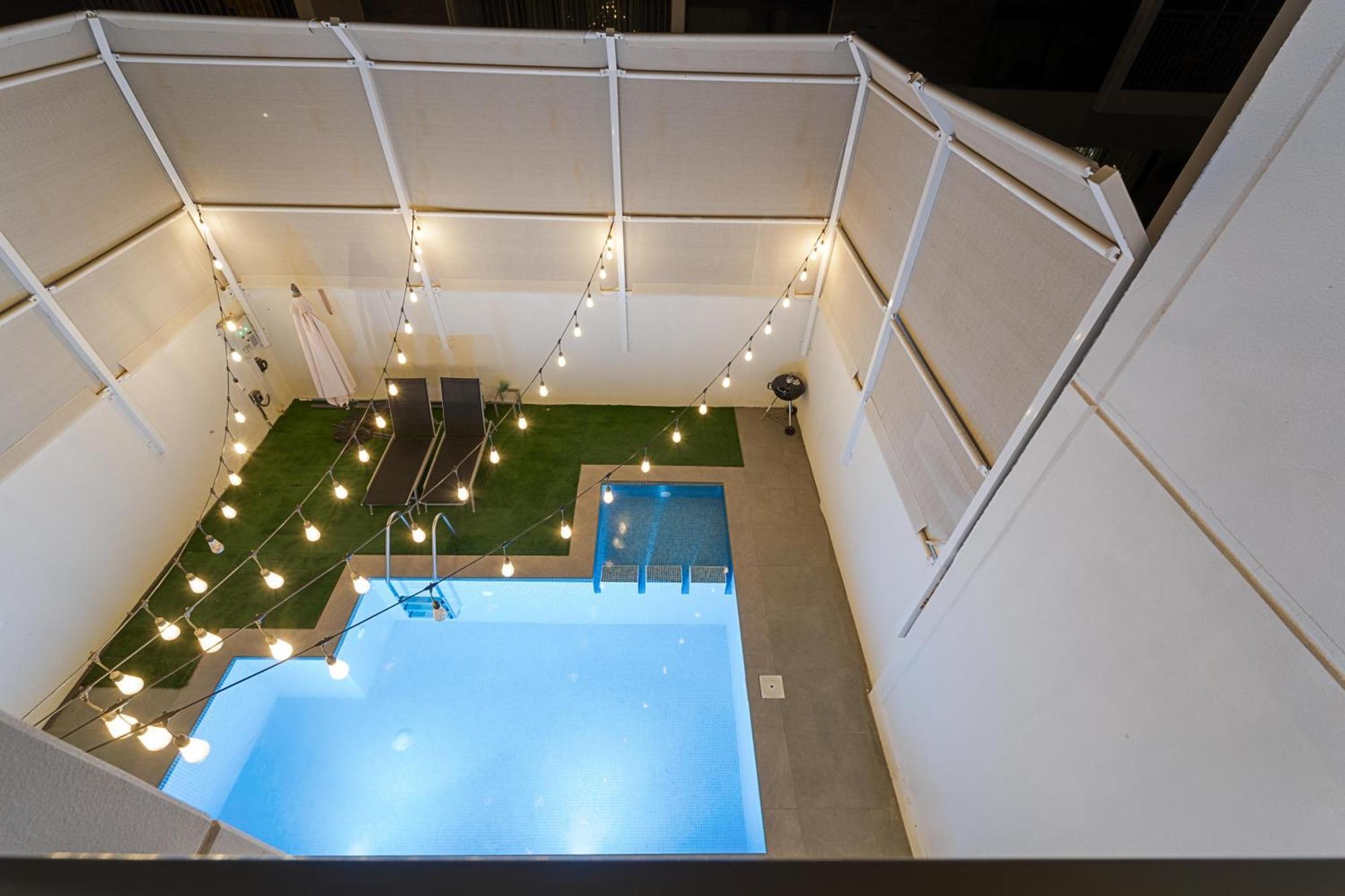 Stunning Private Pool 4 Bedroom House - Damac Hills 2 Land