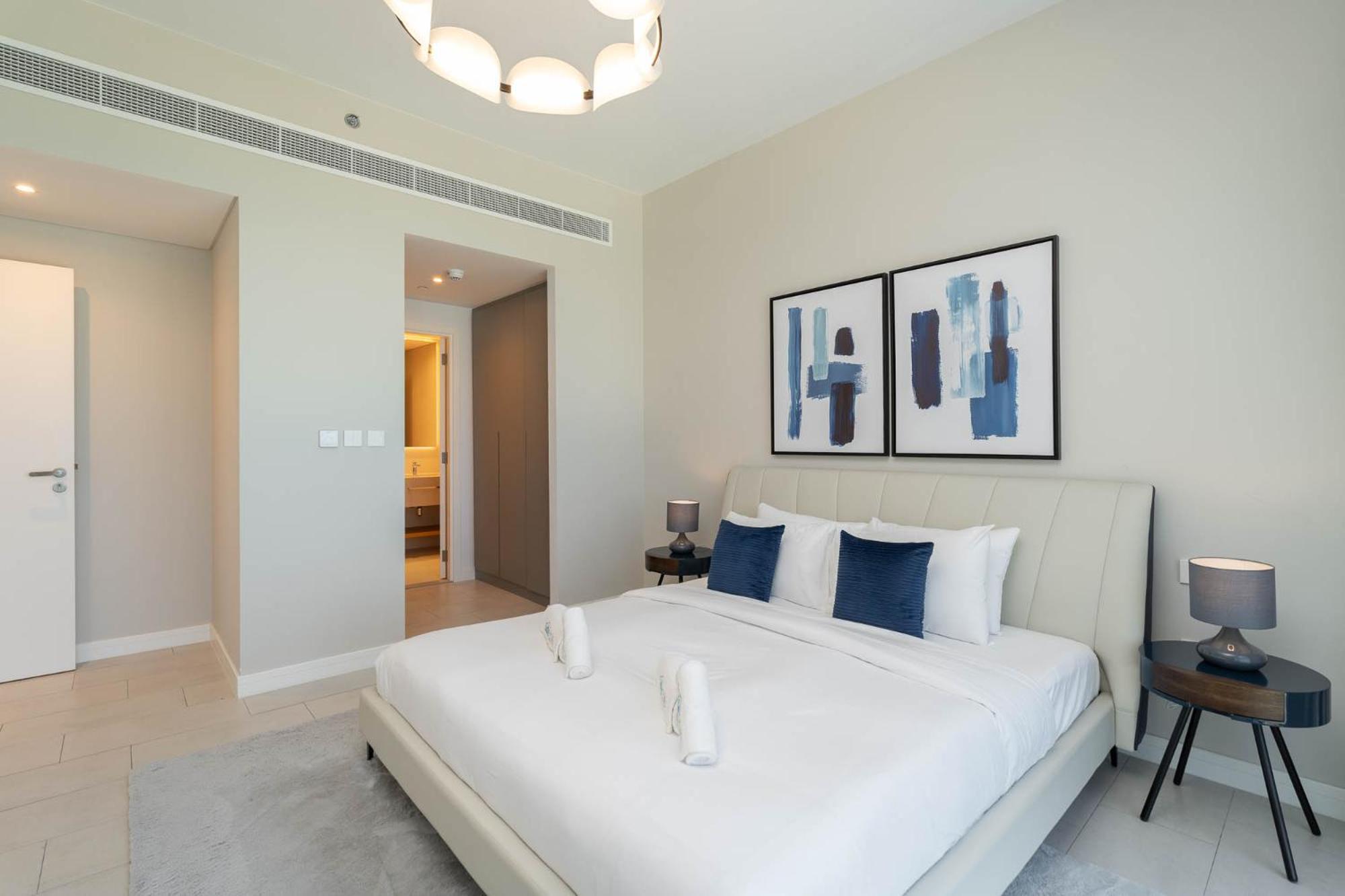 Beautiful 2 Bedroom Sea Views At La Vie Jbr