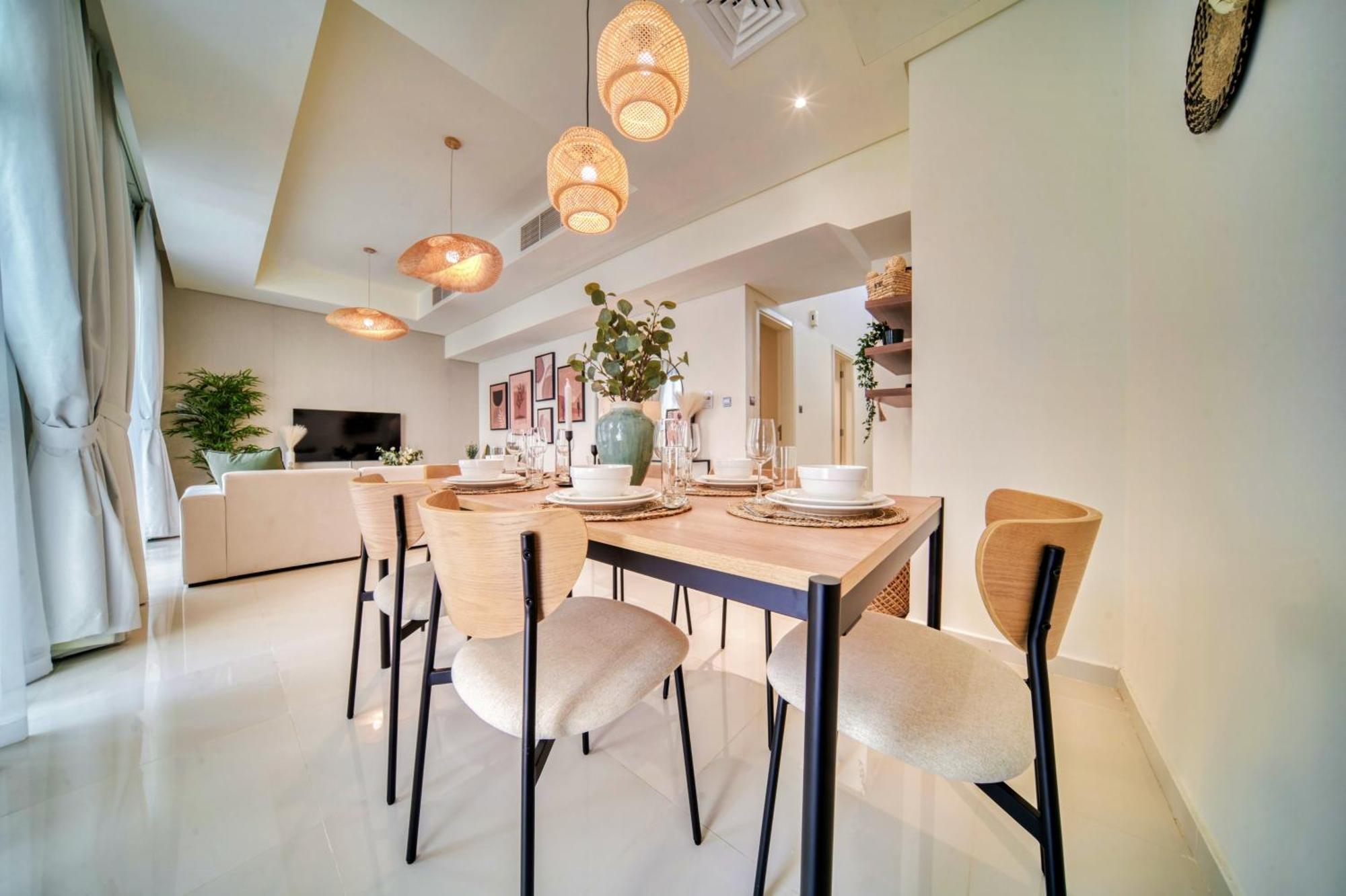 Villa Stunning Private Pool 4 Bedroom House - Damac Hills 2 Land *