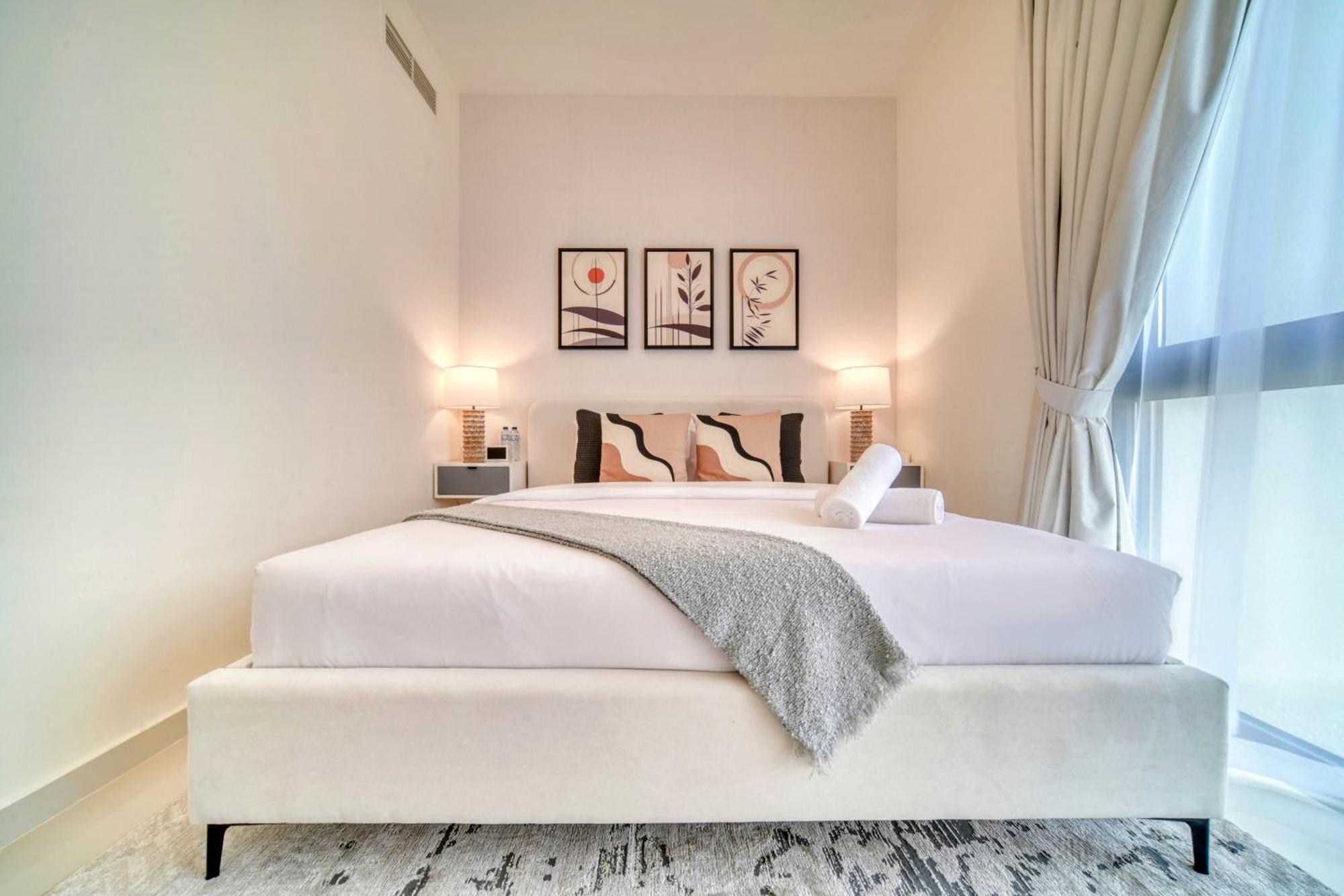 Villa Stunning Private Pool 4 Bedroom House - Damac Hills 2 Land Dubai