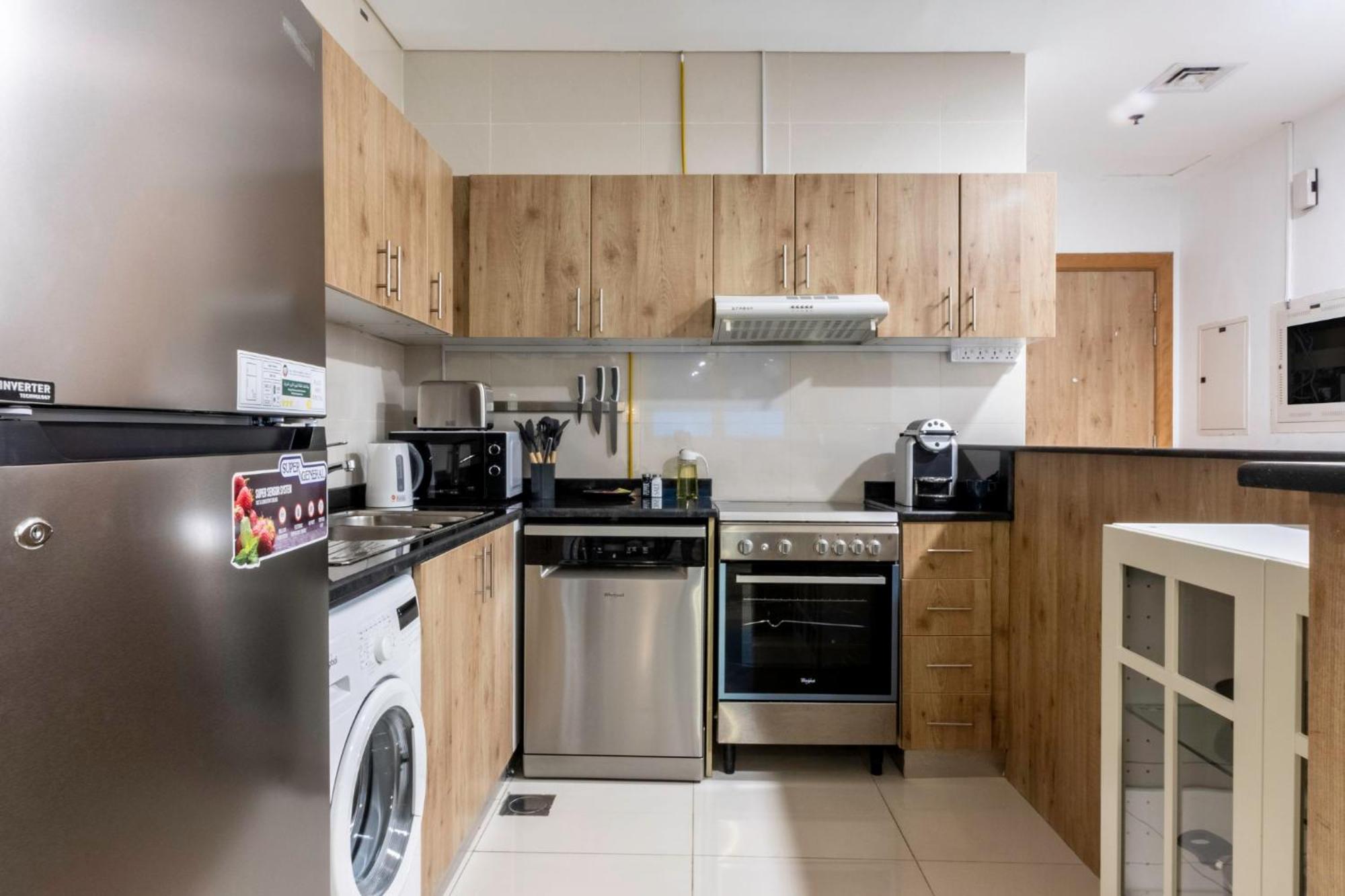 Apartment Shoresinn - Marina's Classic Dubai