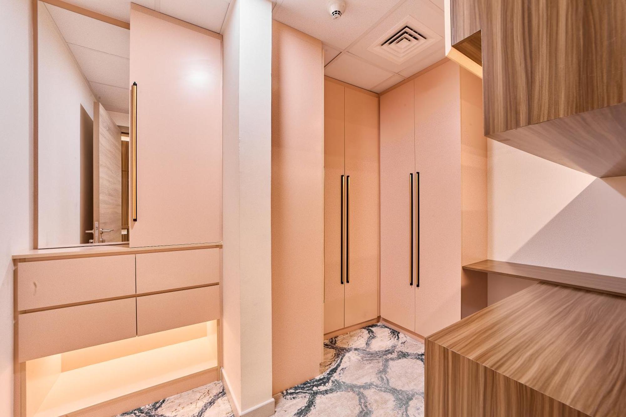 Bright And Cozy 2br In Mirdif Apartment