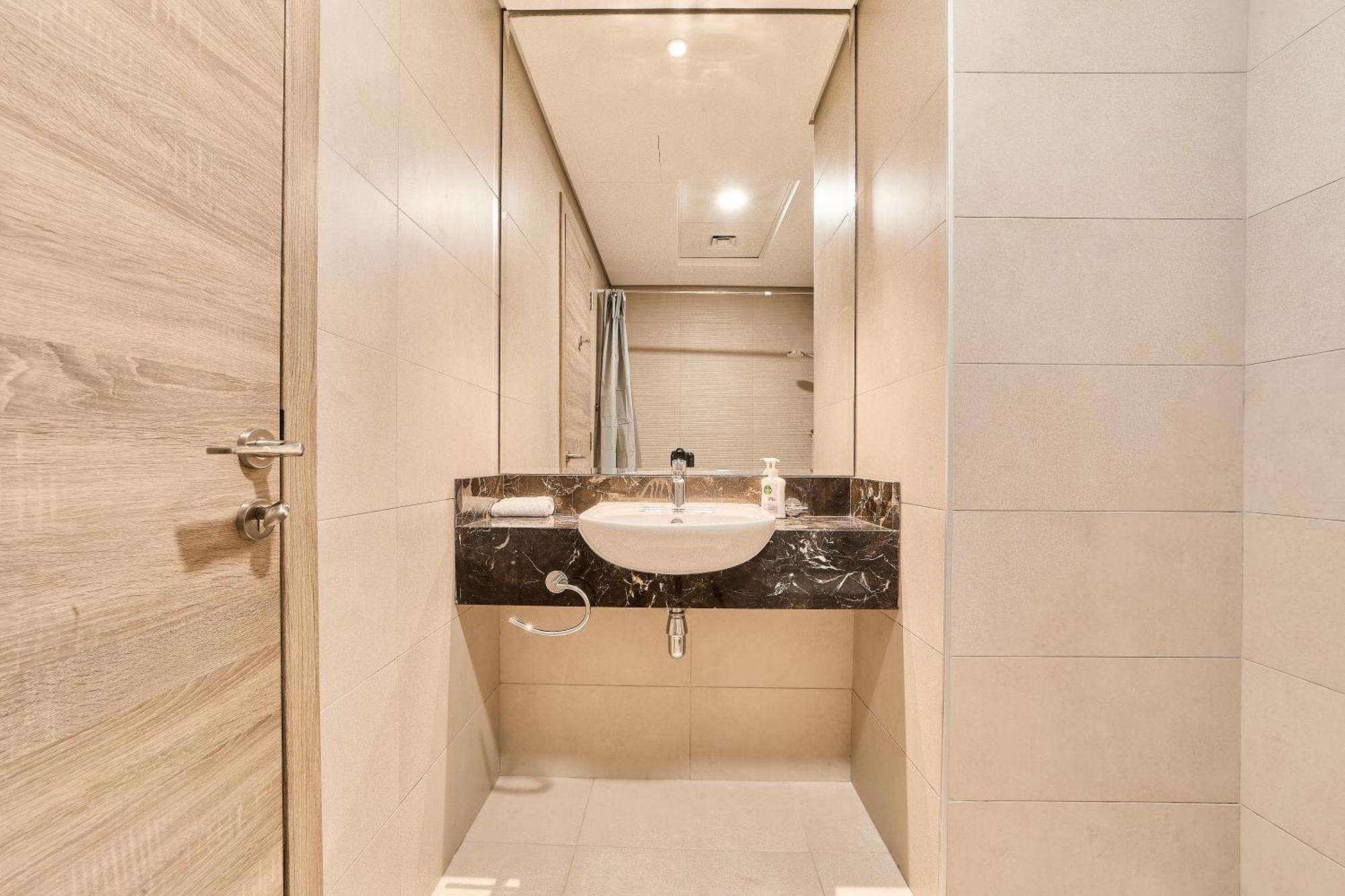 Bright And Cozy 2br In Mirdif * Dubai