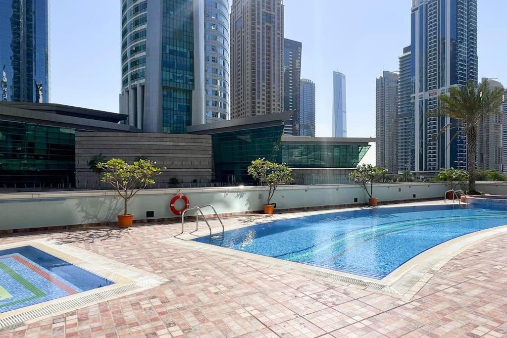 Apartment 2br On 30th Floor In Jlt Near Metro & Walking Distance To Jbr Beach, Marina Dubai