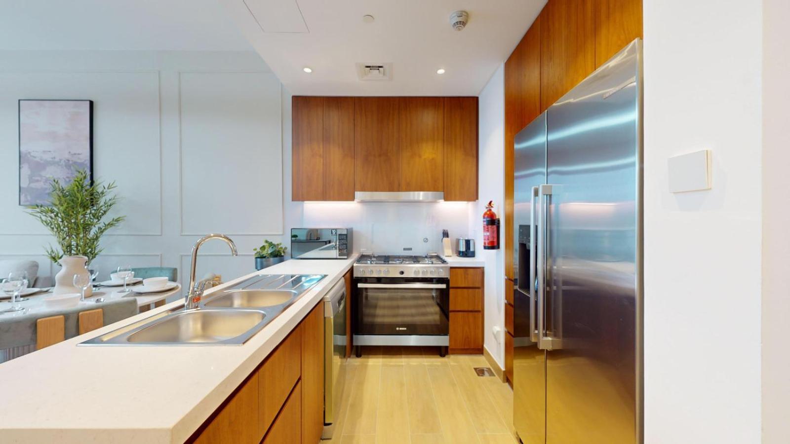 Apartment La Sirene 3 - Elegant Two Bedroom In Jumeirah 1 *
