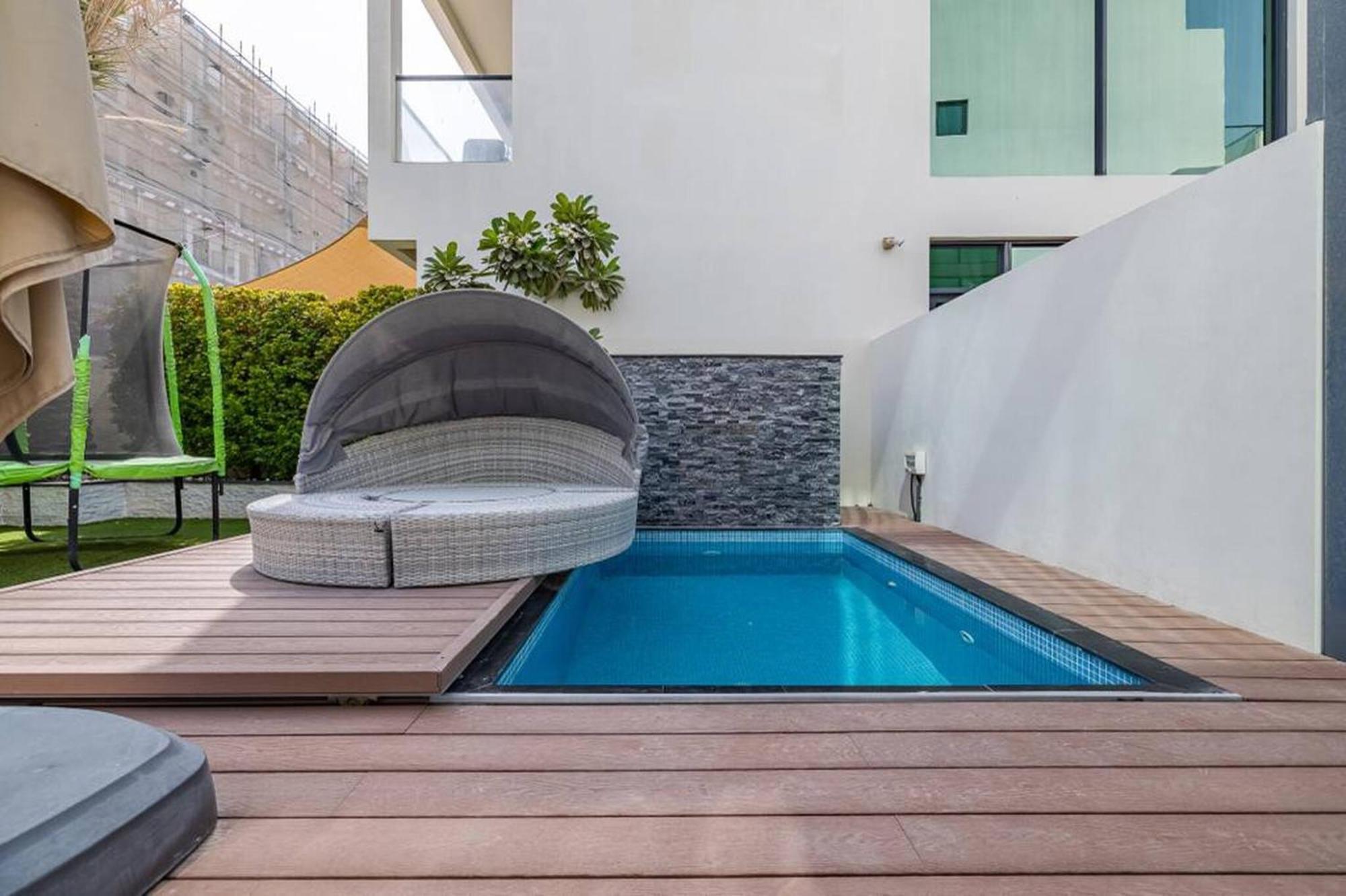 Coastal Themed 4br Townhouse With Pool In Jvc * Dubai
