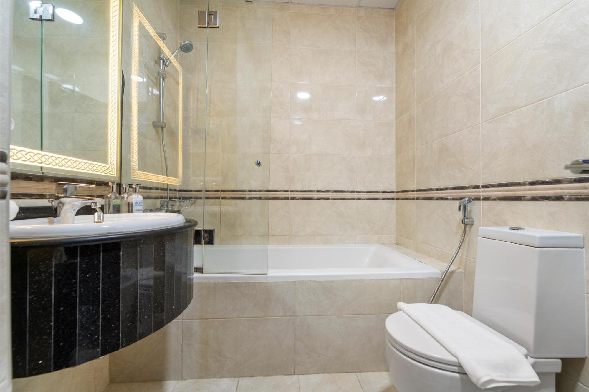 4br Maid Penthouse With Private Pool And Jacuzzi * Dubai