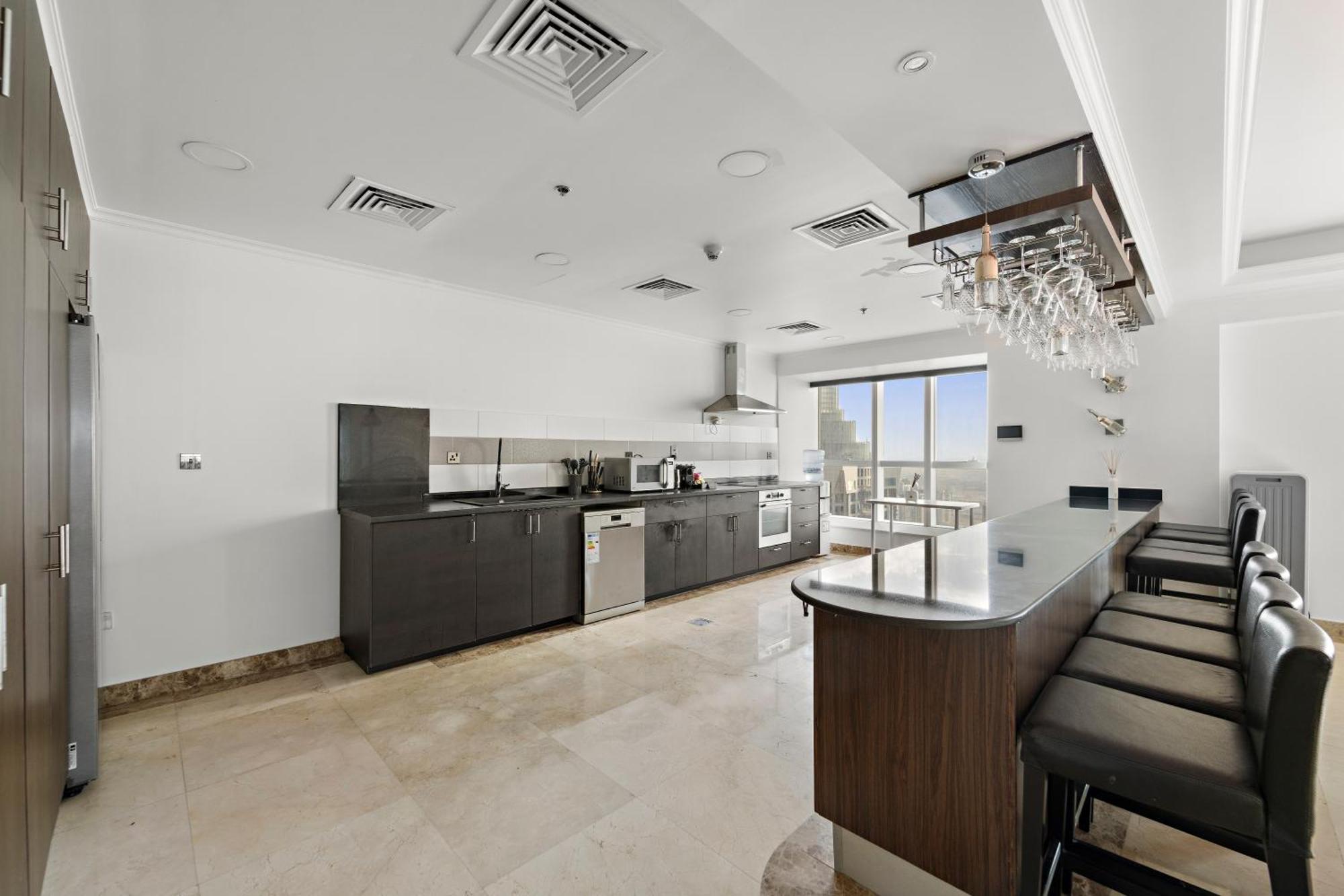 4br Maid Penthouse With Private Pool And Jacuzzi Apartment