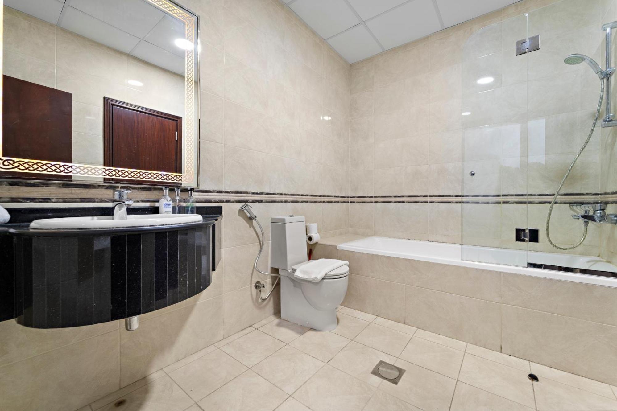 Apartment 4br Maid Penthouse With Private Pool And Jacuzzi Dubai