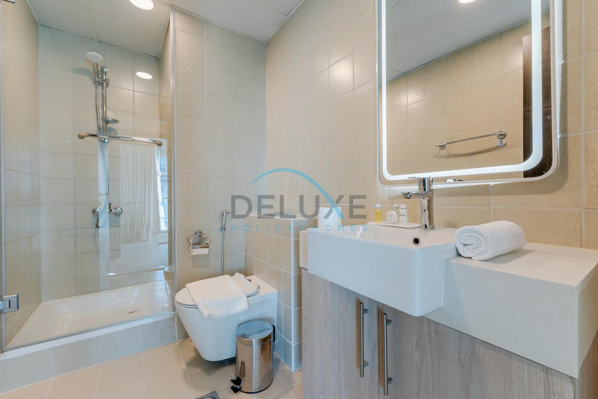 Contemporary 2br With Own Outdoor Jacuzzi In The Point, Marina By Deluxe Homes * Dubai