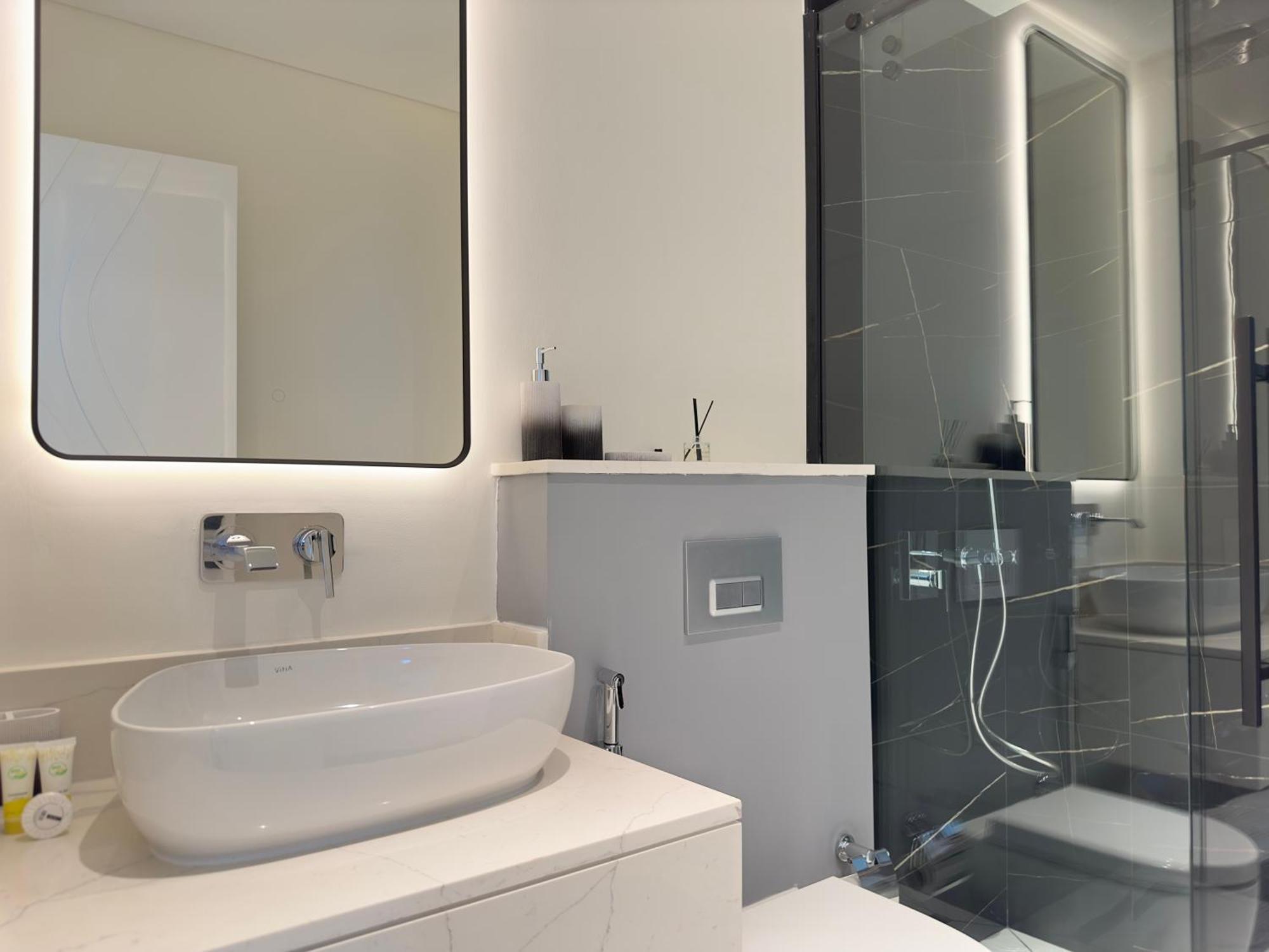 Dar Vacation - Modern 1bdr With Jacuzzi, Downtown *