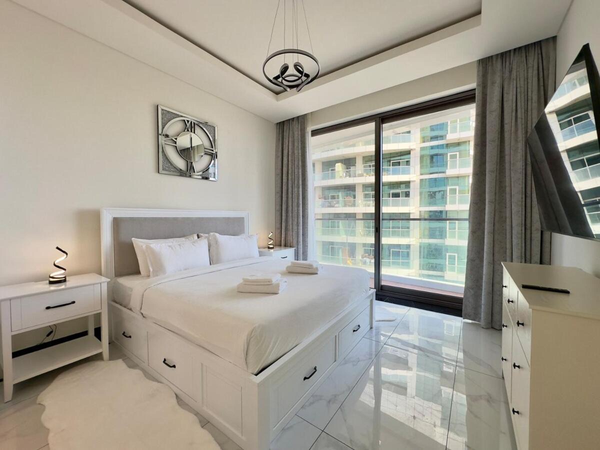 Dar Vacation - Modern 1bdr With Jacuzzi, Downtown * Dubai