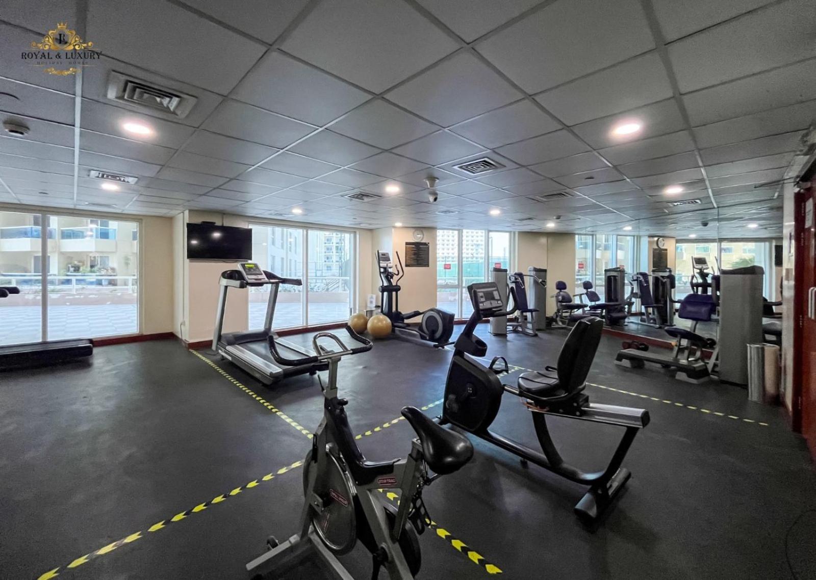 Apartment Modern At The Crescent Tower B, Impz - In The Heart Of Dubai