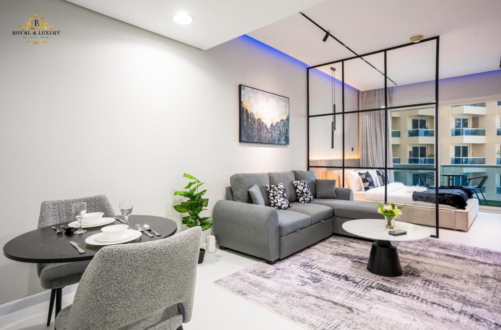 Modern At The Crescent Tower B, Impz - In The Heart Of Apartment Dubai