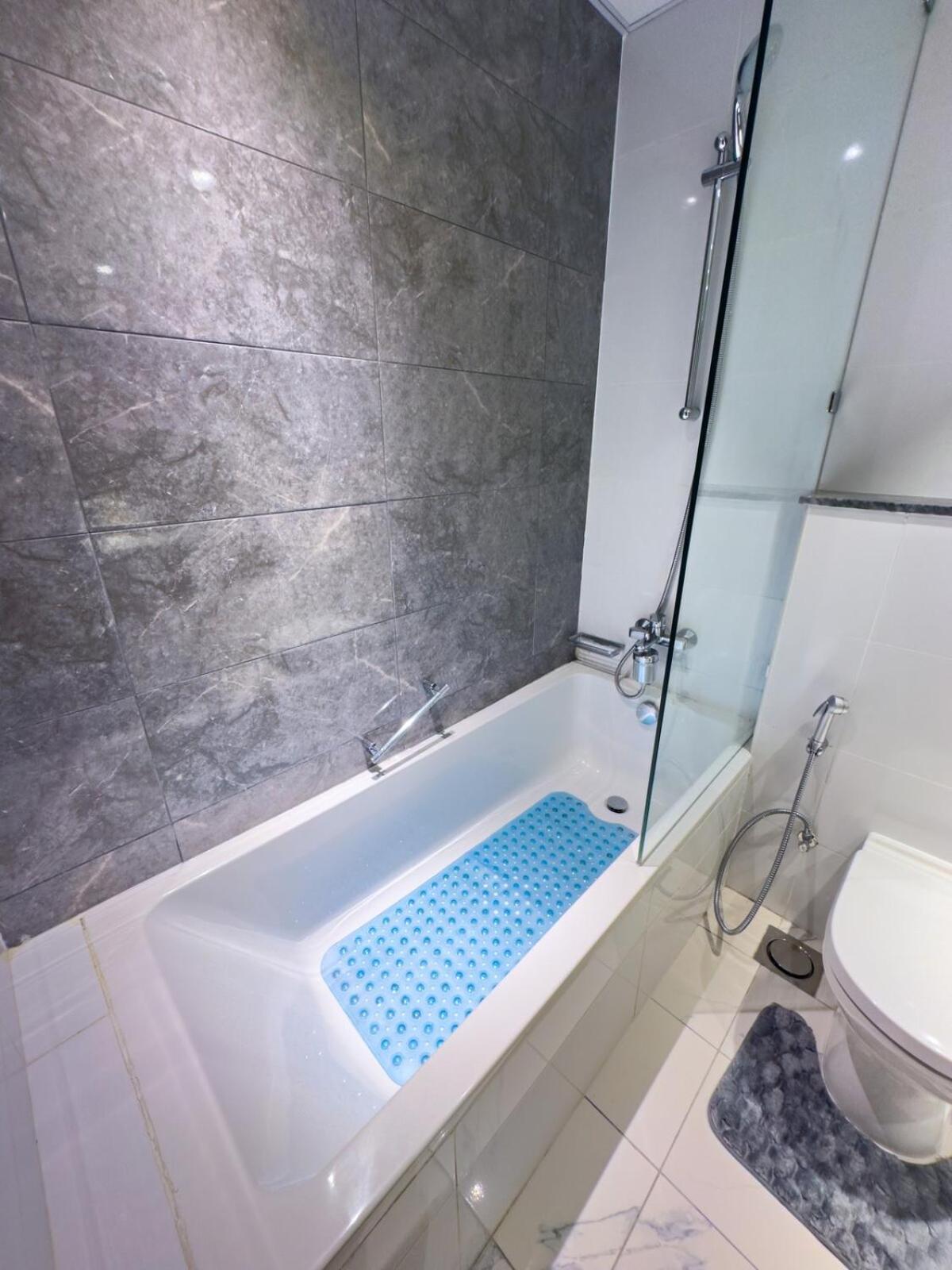 Luxury Meets Serenity 2br In Noura Tower * Dubai