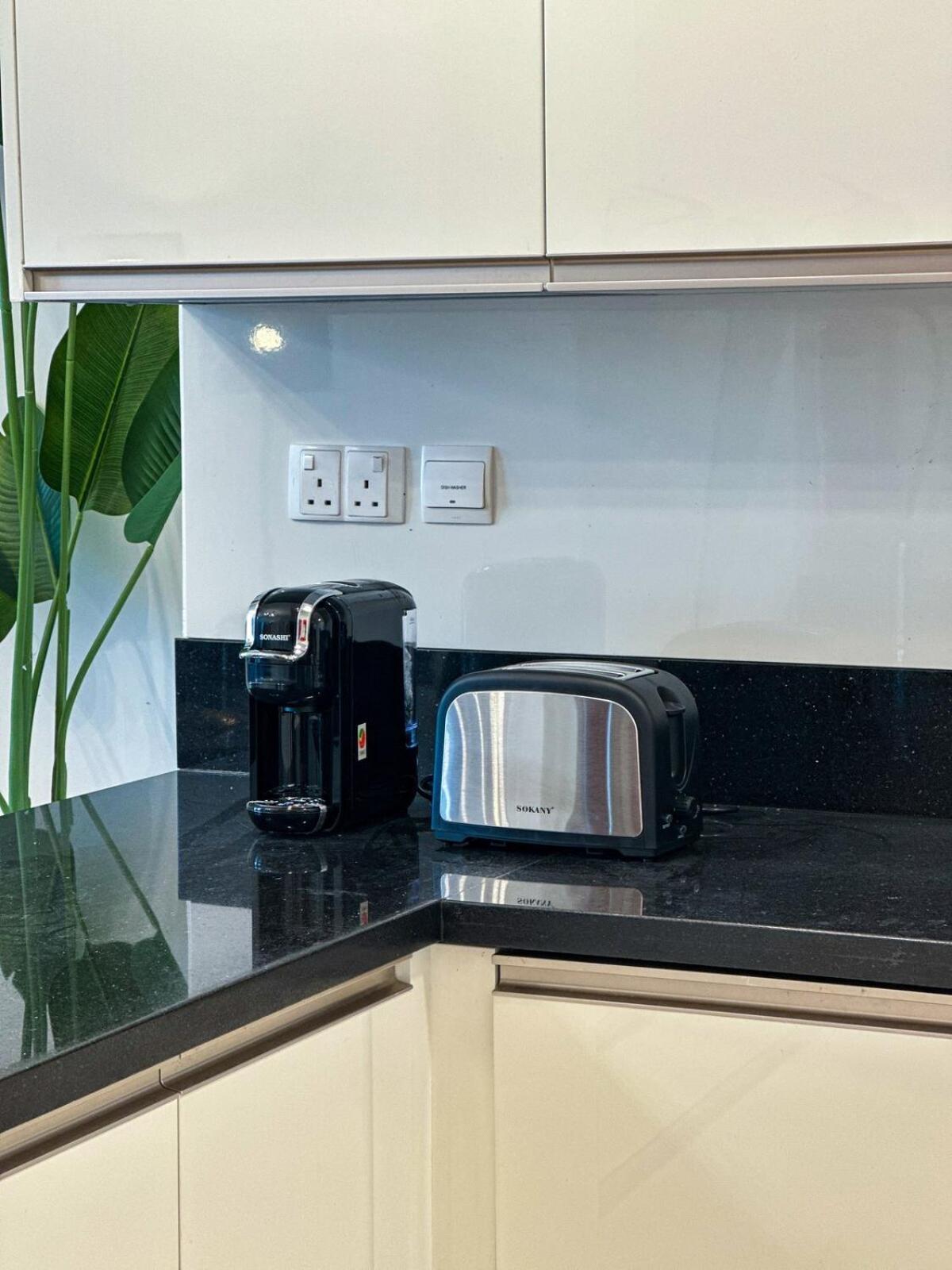 Luxury Meets Serenity 2br In Noura Tower Apartment Dubai