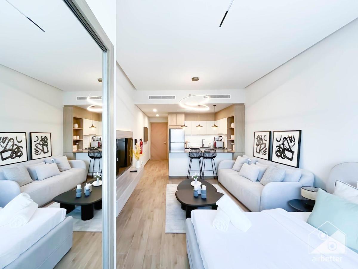 Rokane G25 Modern Comfort With Views Dubai
