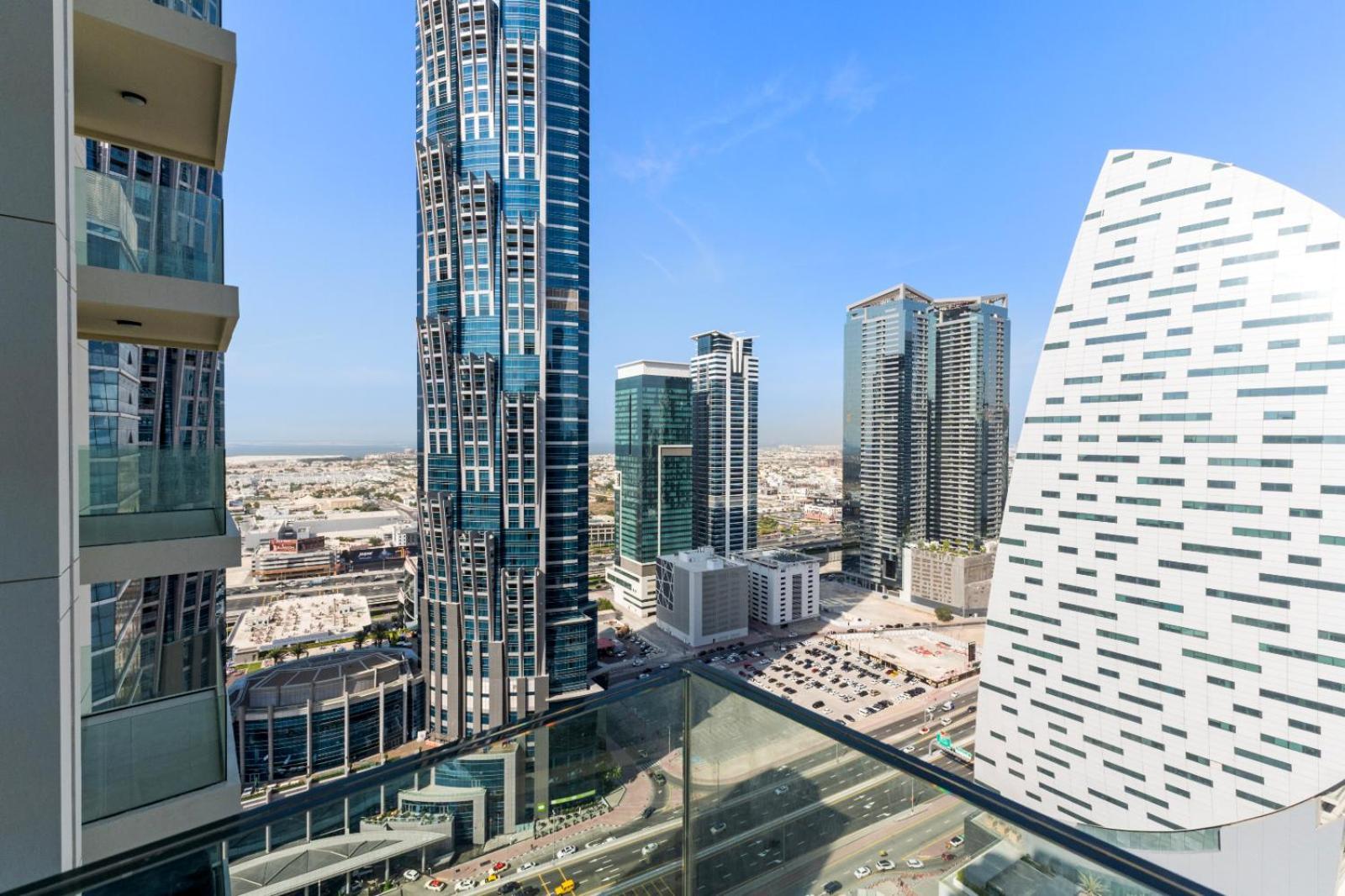 Exceptional 1br 5 Mins Burj Khalifa With Gaming *