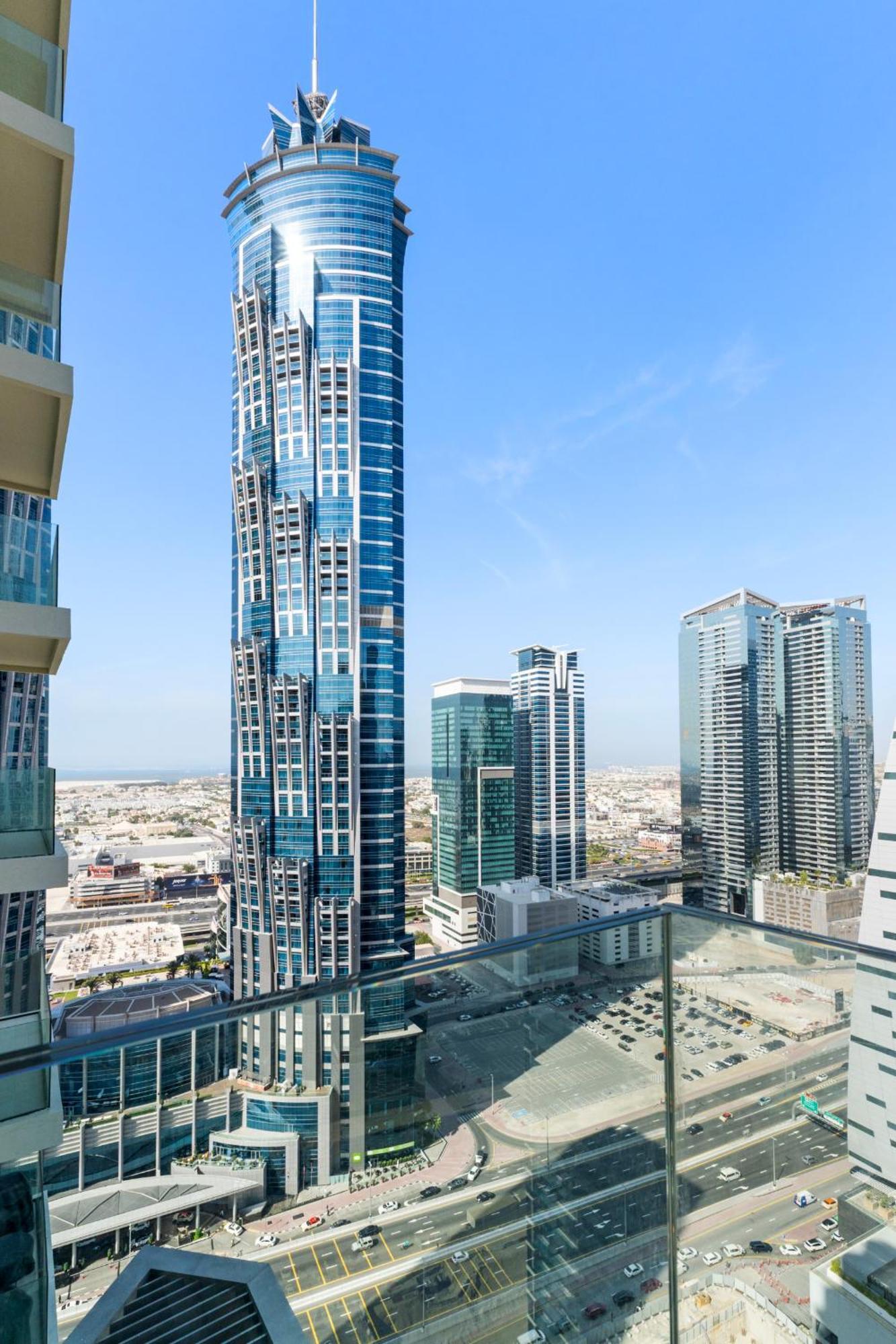 Apartment Exceptional 1br 5 Mins Burj Khalifa With Gaming