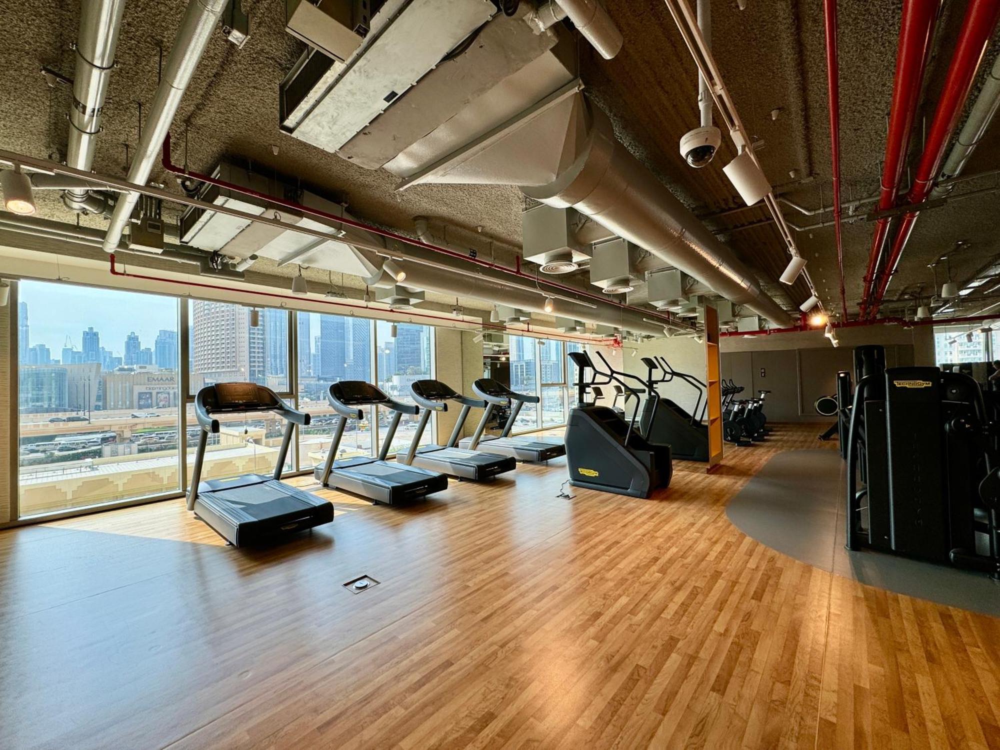 Bright And Exquisite 1-bedroom In Downtown Views 2
