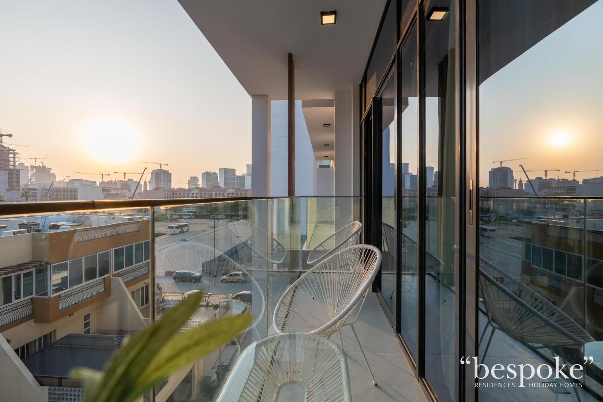 Bespoke Homes - Stylish 1-br In Oxford Terraces, Jvc