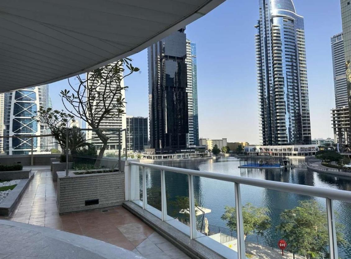 Apartment View 1br Jlt 1 Min To Metro Dubai