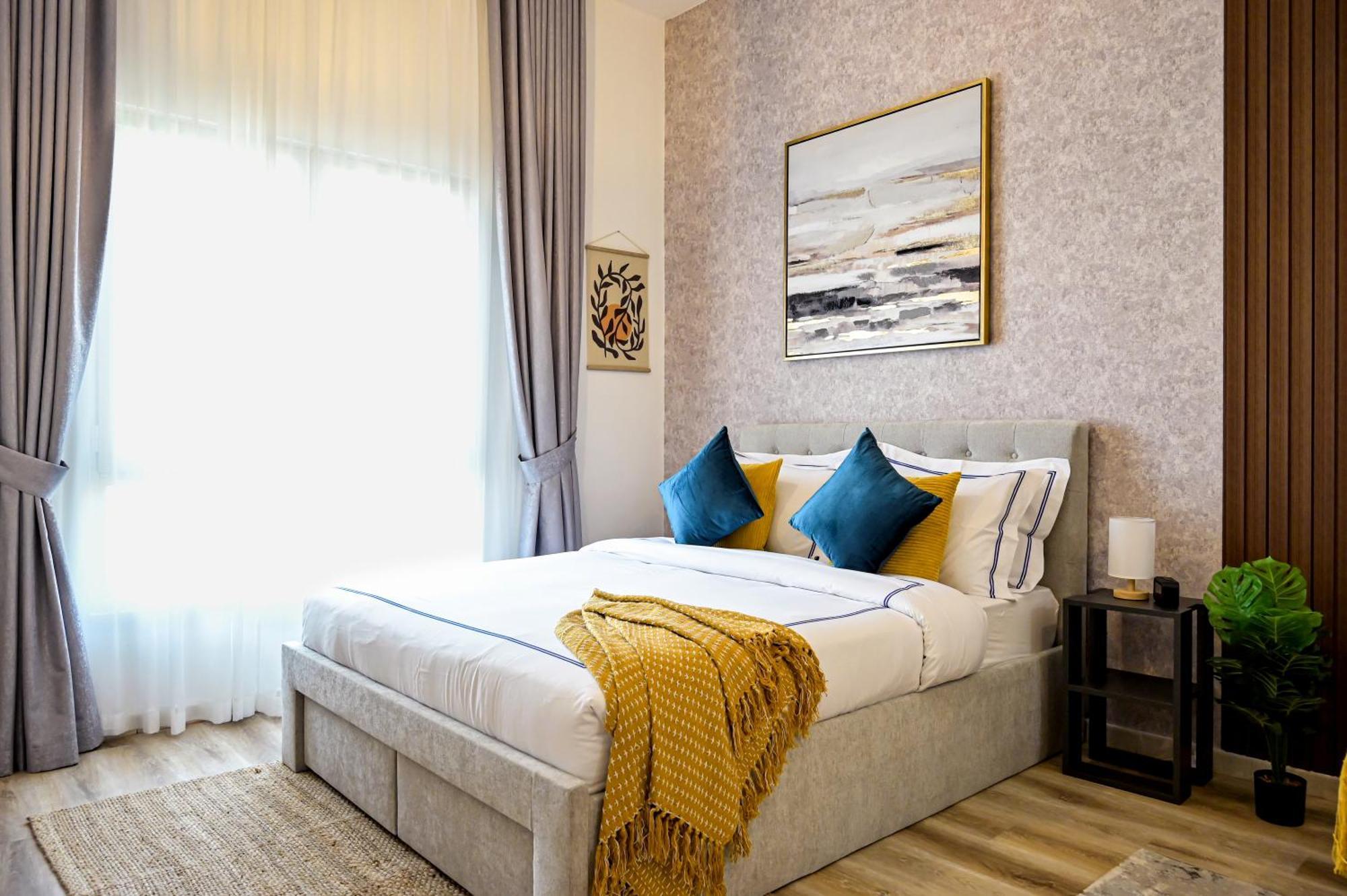 Apartment Modern In Discovery Gardens, Close To Metro *