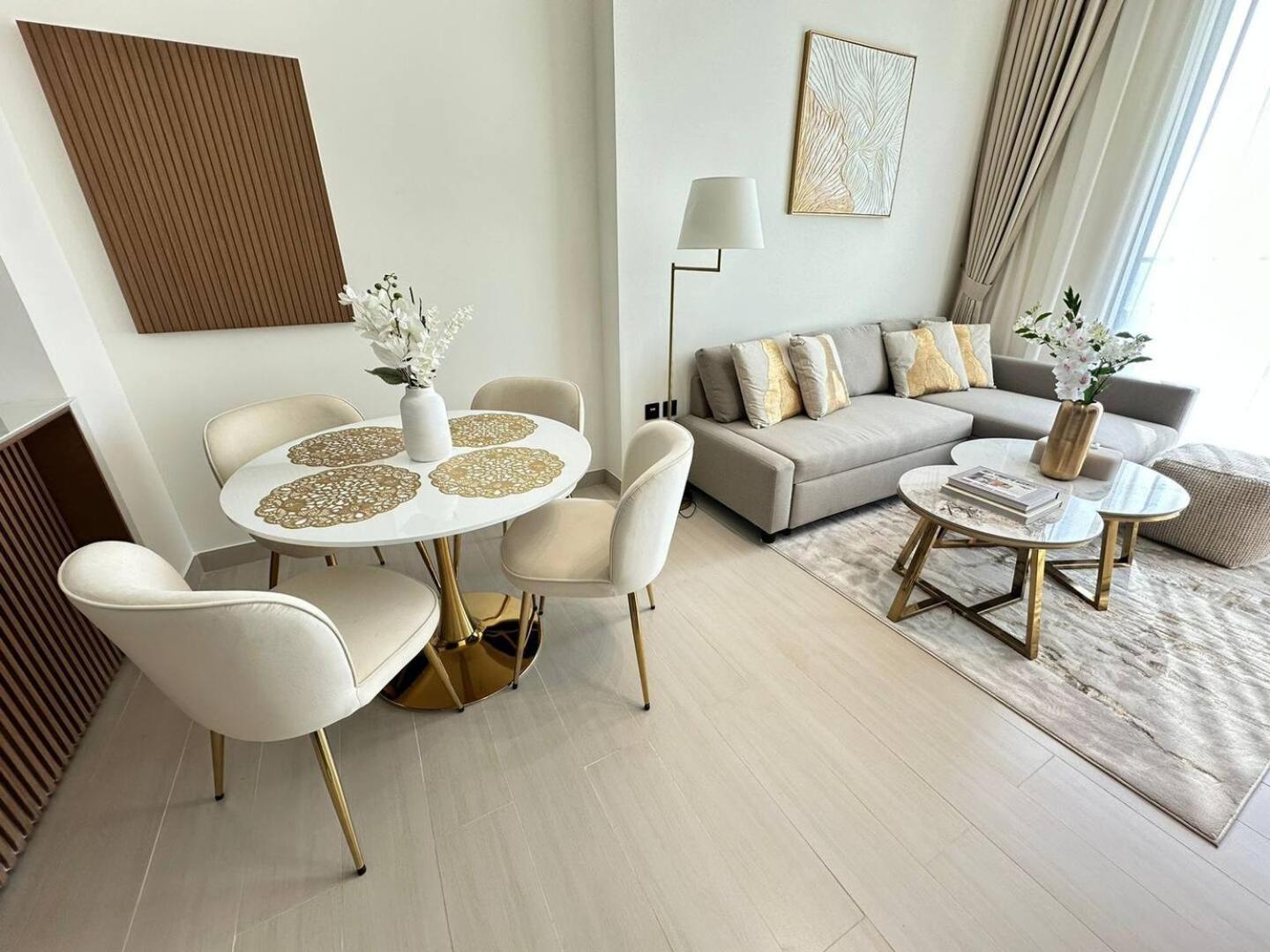 Modern 1 Bedroom Urban Escape In Jvc Apartment Dubai