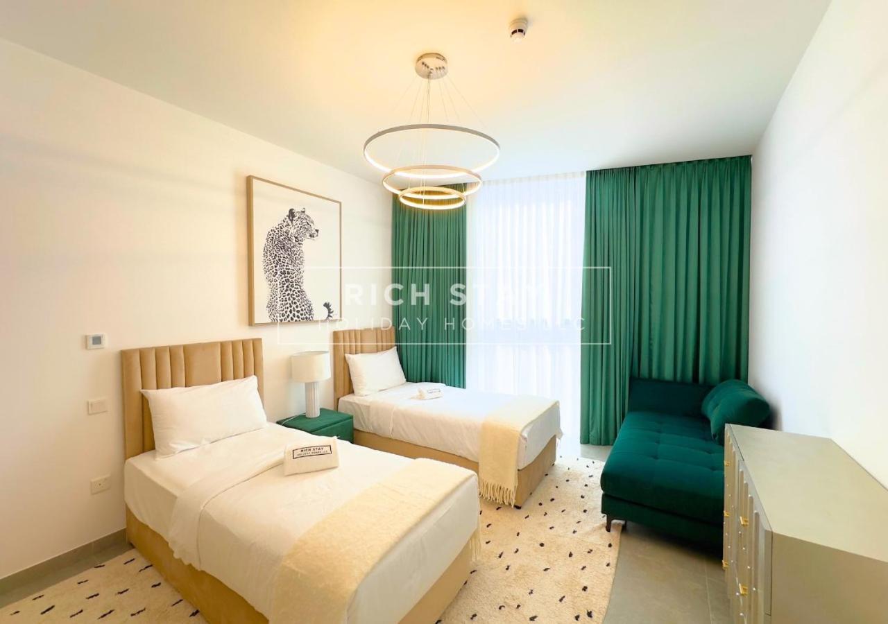 Exclusive 2br In Stella Maris, View,marina Apartment