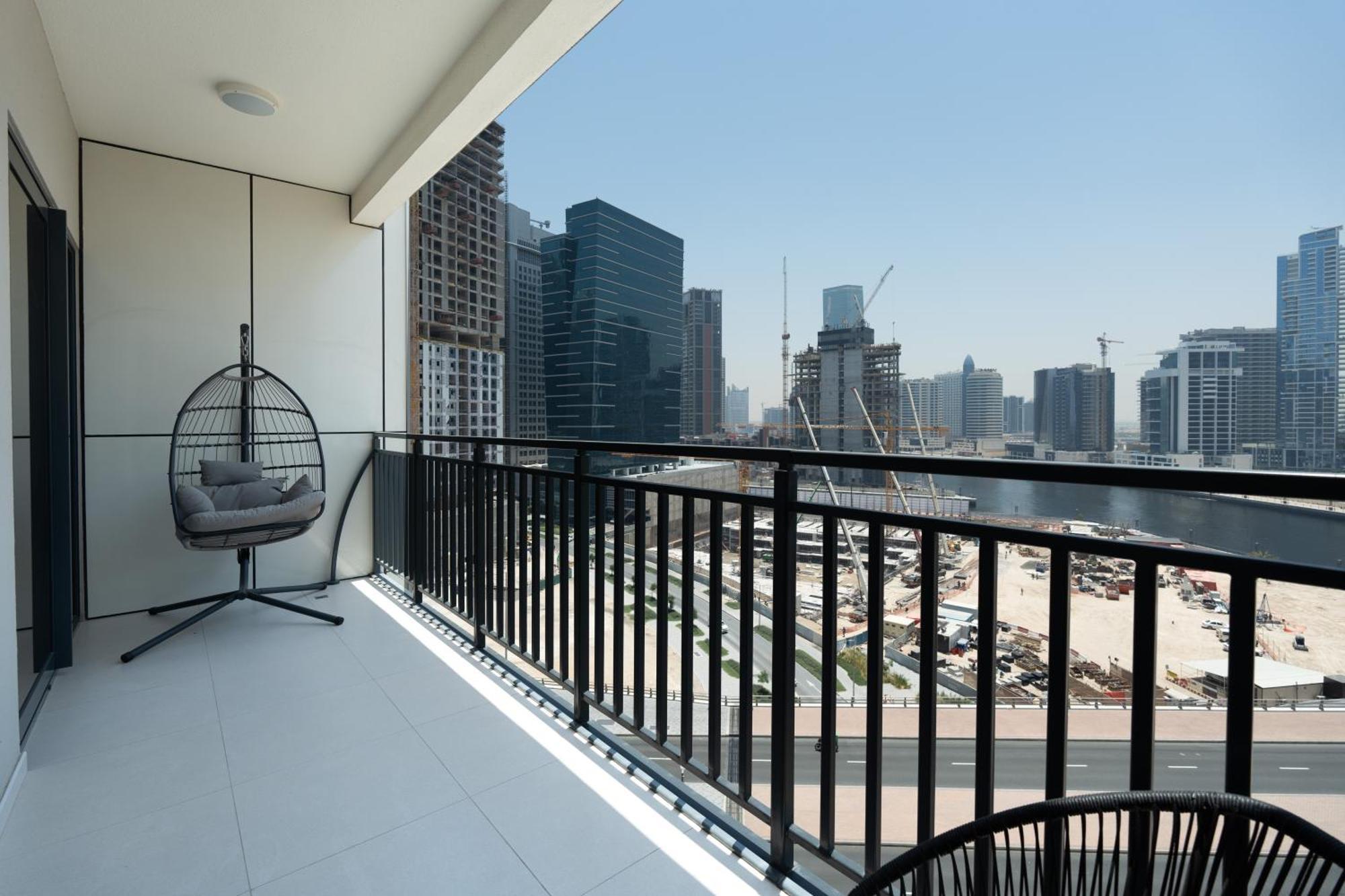 Keyrock Living - Luxury In Zada Tower