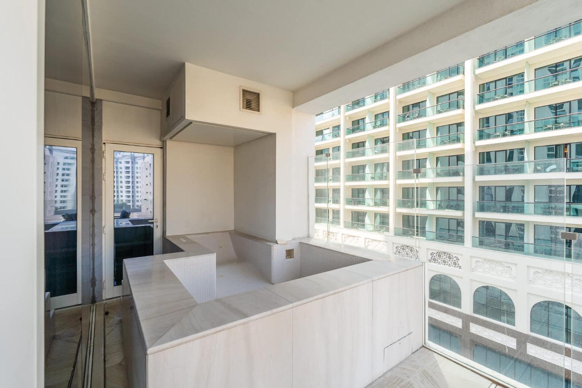 High-end Quality In Five Palm Jumeirah Dubai