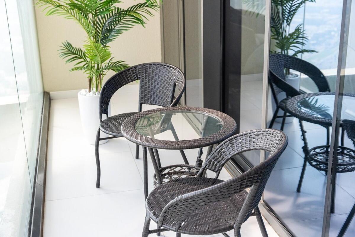 Luxury 2-bed In Aykon Tower, Business Bay - Prime Location And Cityscape Views! Apartment Dubai