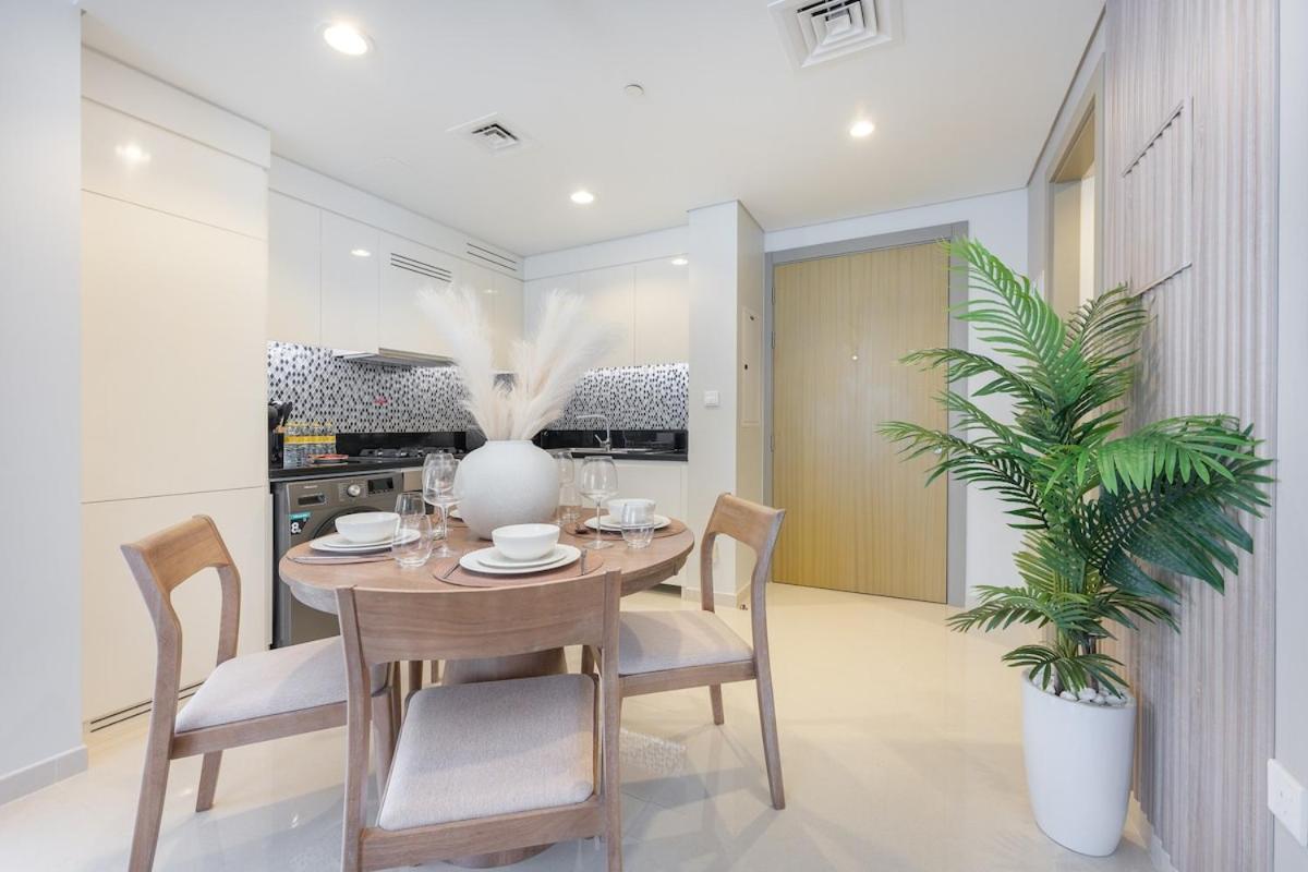 Apartment Luxury 2-bed In Aykon Tower, Business Bay - Prime Location And Cityscape Views!