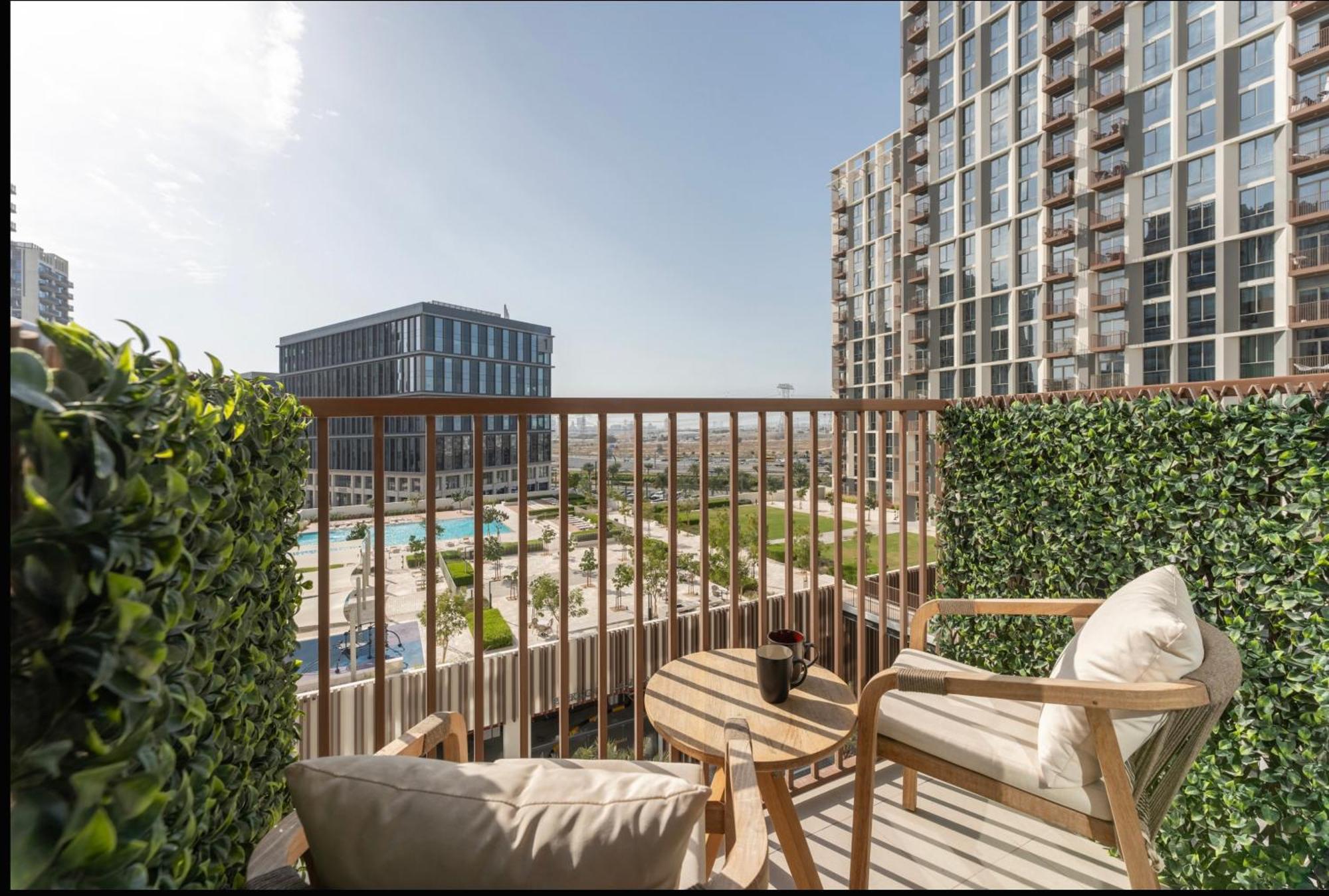 Apartment 2 Bedroom Hills