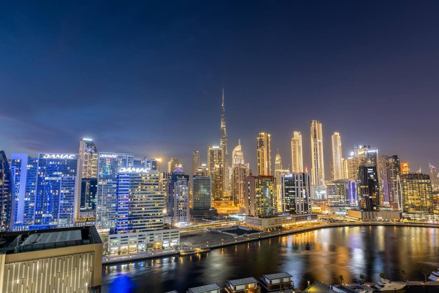 Luxury With Burj Khalifa View, Balcony Netflix Wehome Premium Dubai