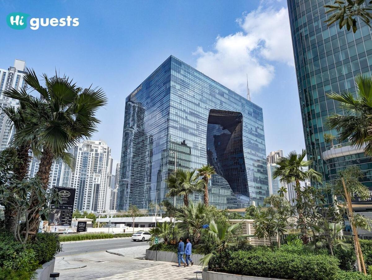 Higuests - Modern & Stylish 1br - Near Business Bay Metro Apartment *