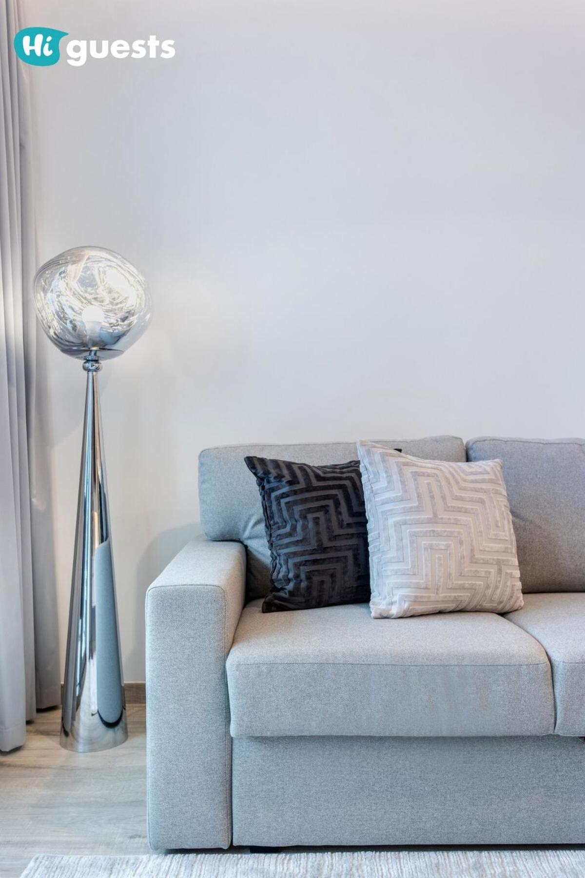 Higuests - Modern & Stylish 1br - Near Business Bay Metro Apartment Dubai