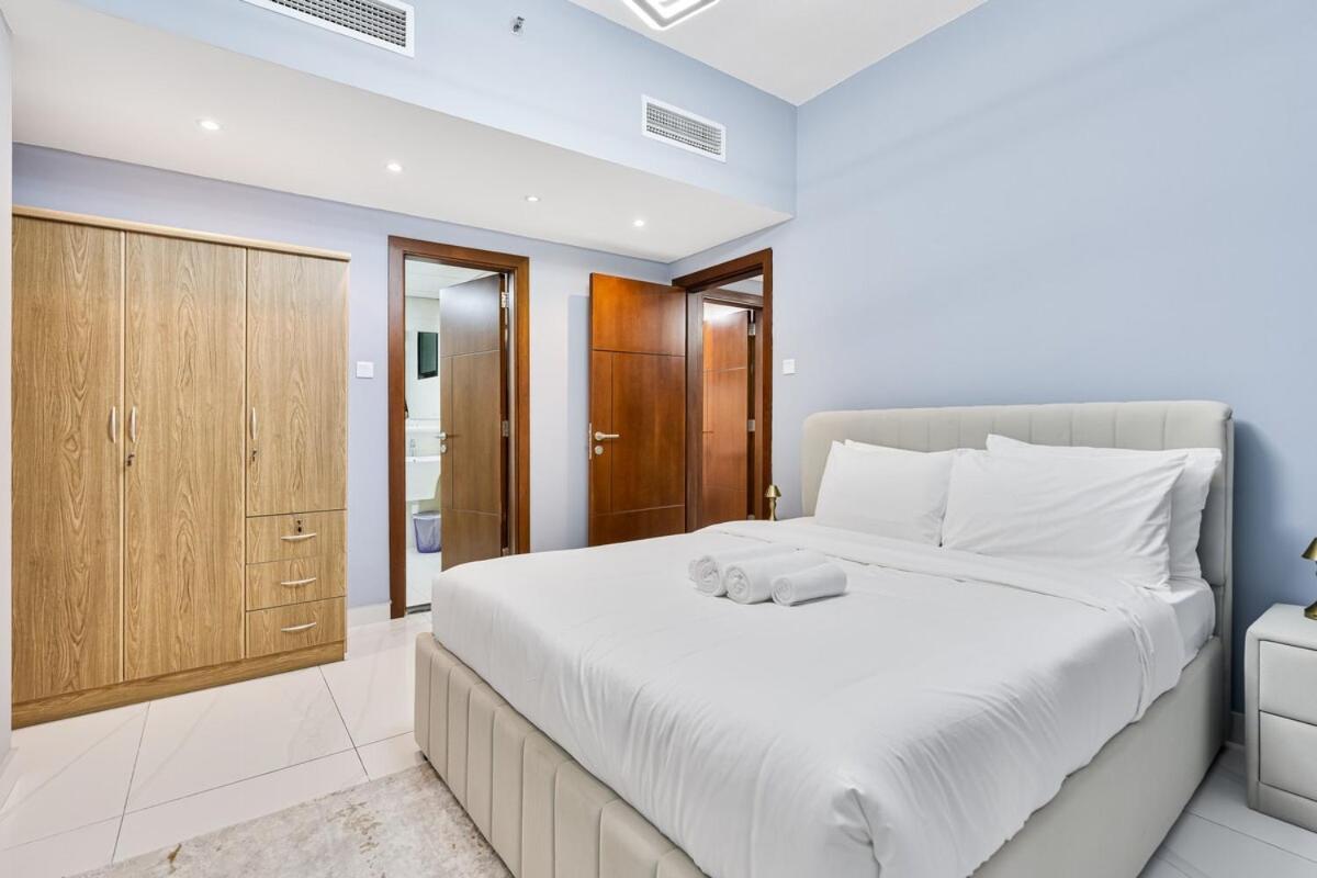 Stylish 1br Sanctuary With Gym And Pool Access *
