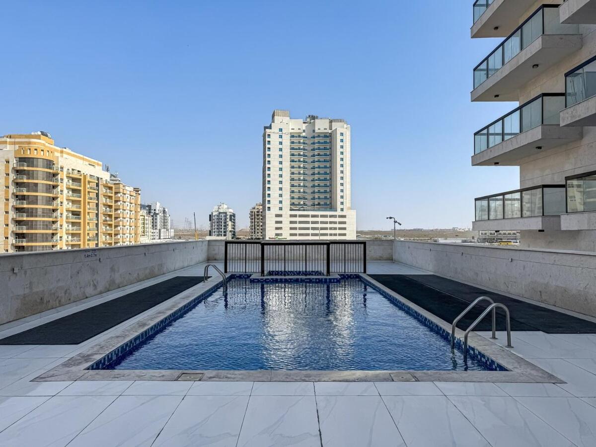 Stylish 1br Sanctuary With Gym And Pool Access Apartment