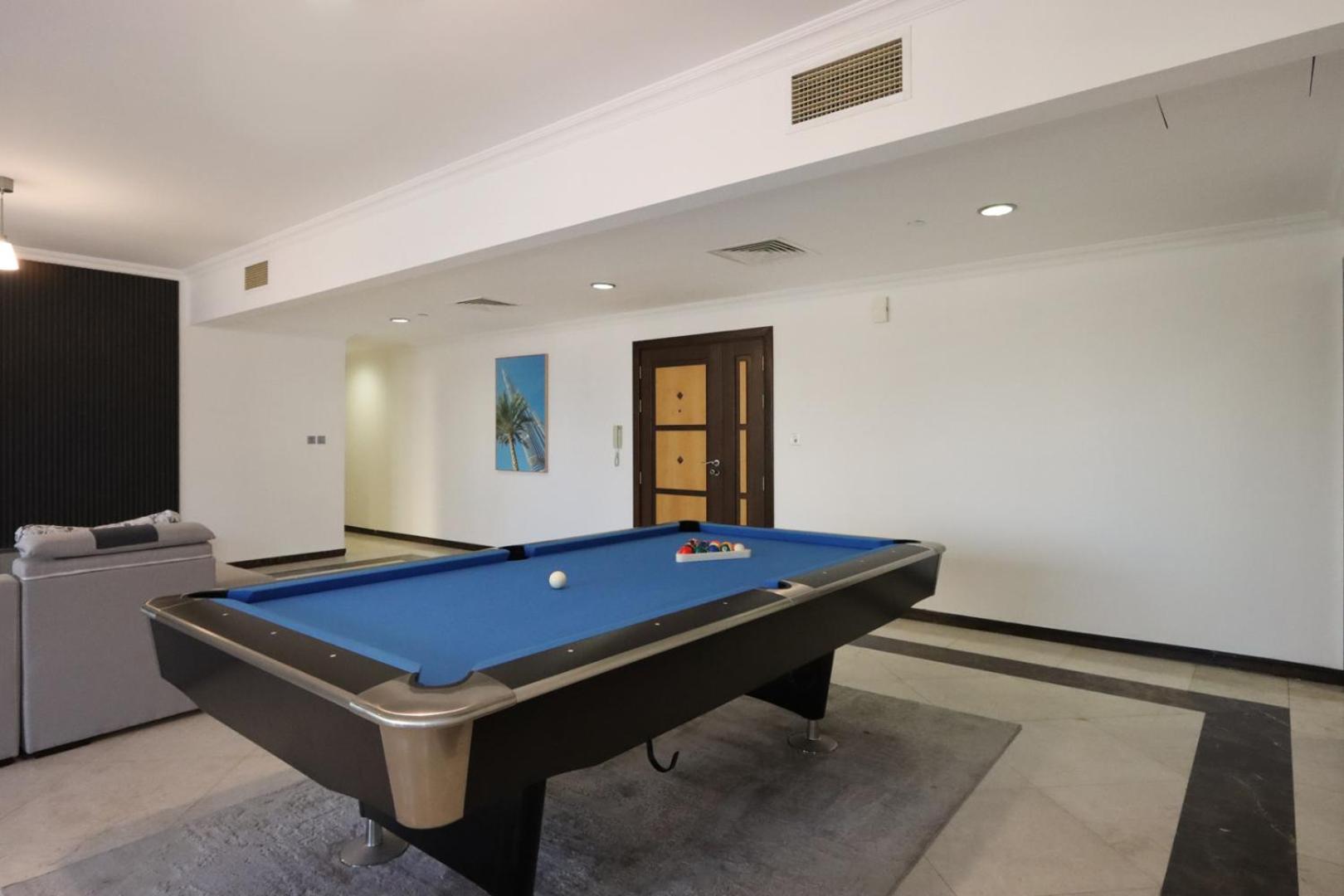 Apartment Livbnb-a Jbr Escape Spacious 3 Bedroom With Pool Table Dubai