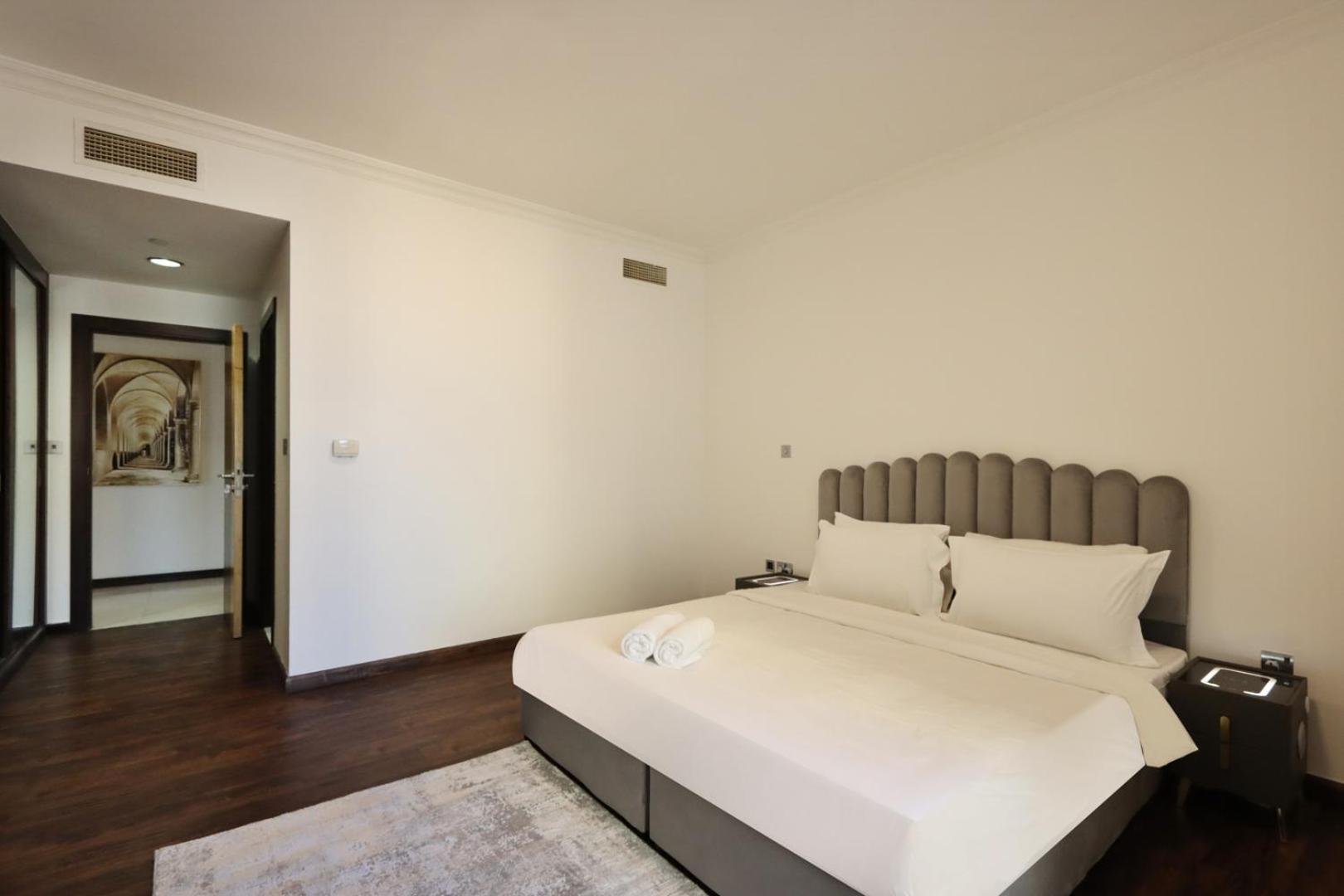 Livbnb-a Jbr Escape Spacious 3 Bedroom With Pool Table Apartment