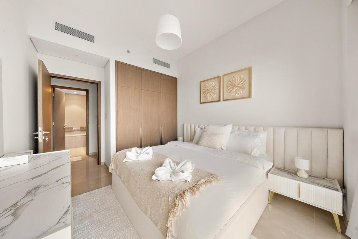 Apartment First Class 2br Burj Khalifa & Fountain View *