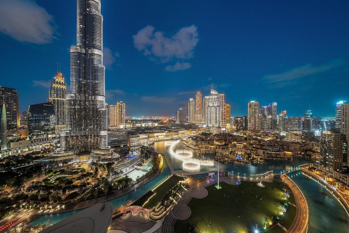 Apartment First Class 2br Burj Khalifa & Fountain View Dubai