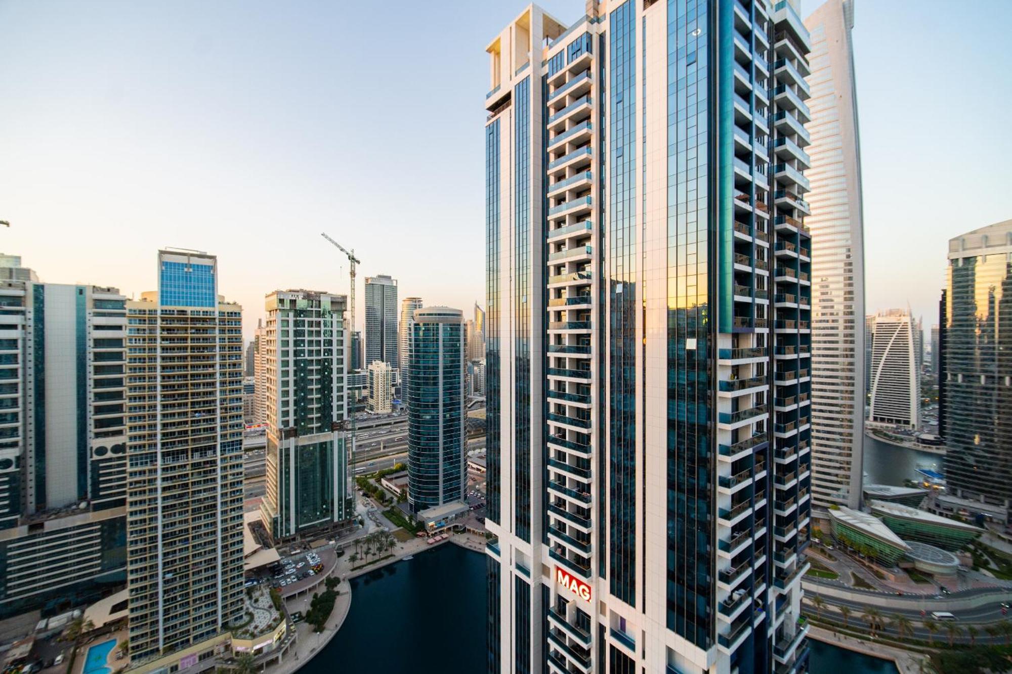 Apartment Views On 29fl - Jlt 1br Near Metro & Free Baby Gear Dubai
