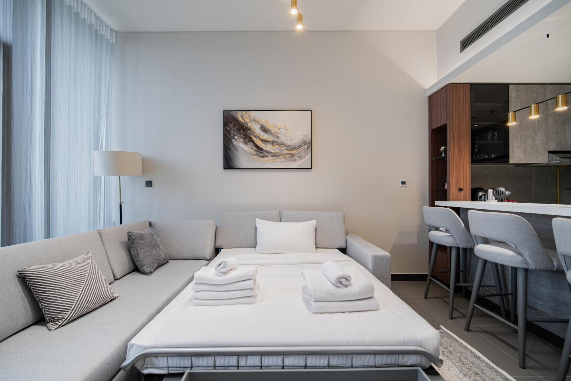 Views On 29fl - Jlt 1br Near Metro & Free Baby Gear